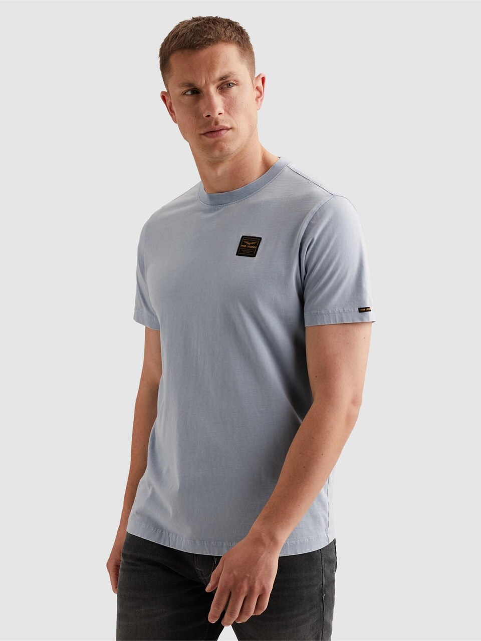 T-shirt 'T-shirt with garment-dye wash'