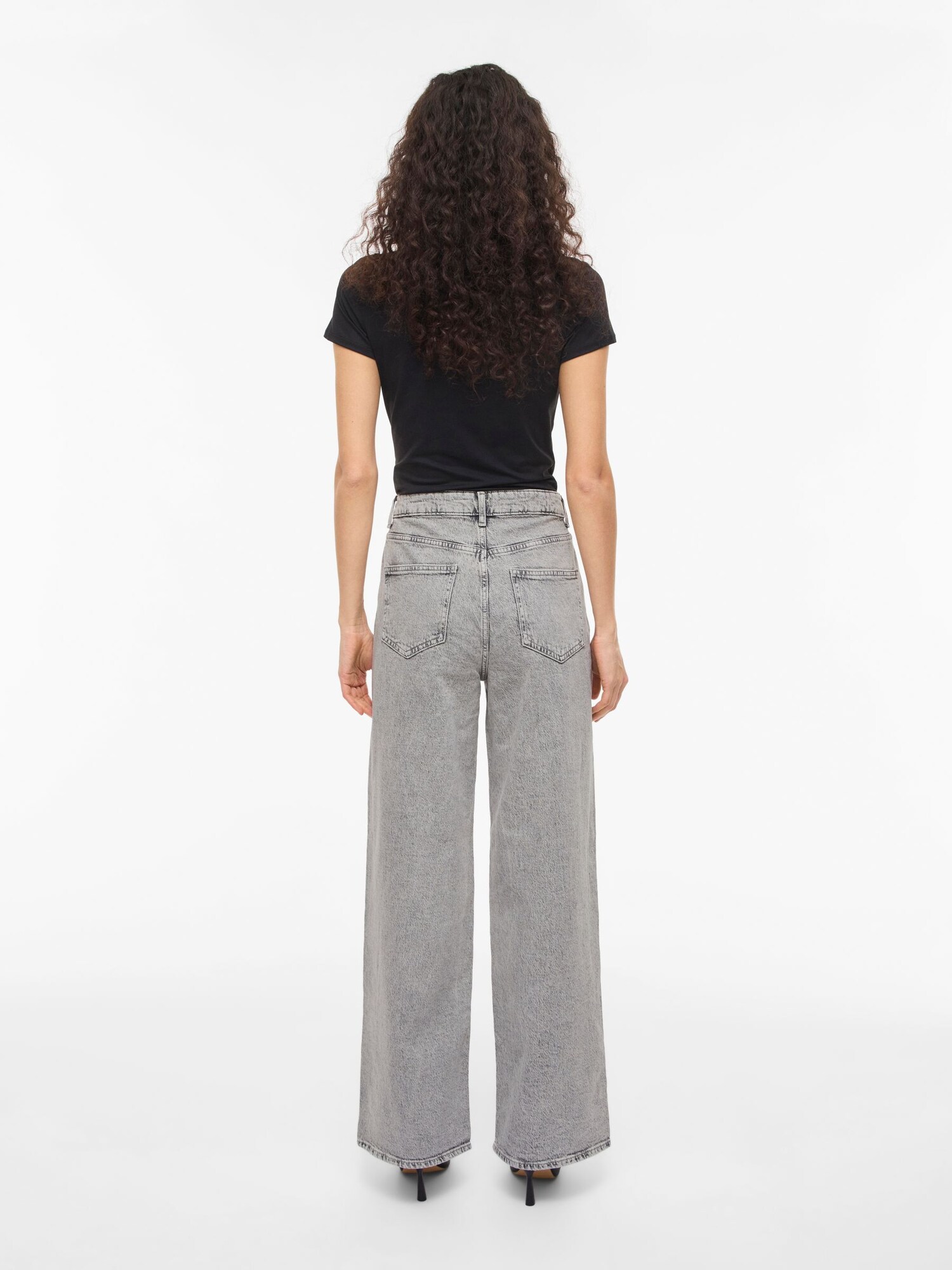 VILA Džínsy 'VMFREYA' sivý denim (obrázok 4)