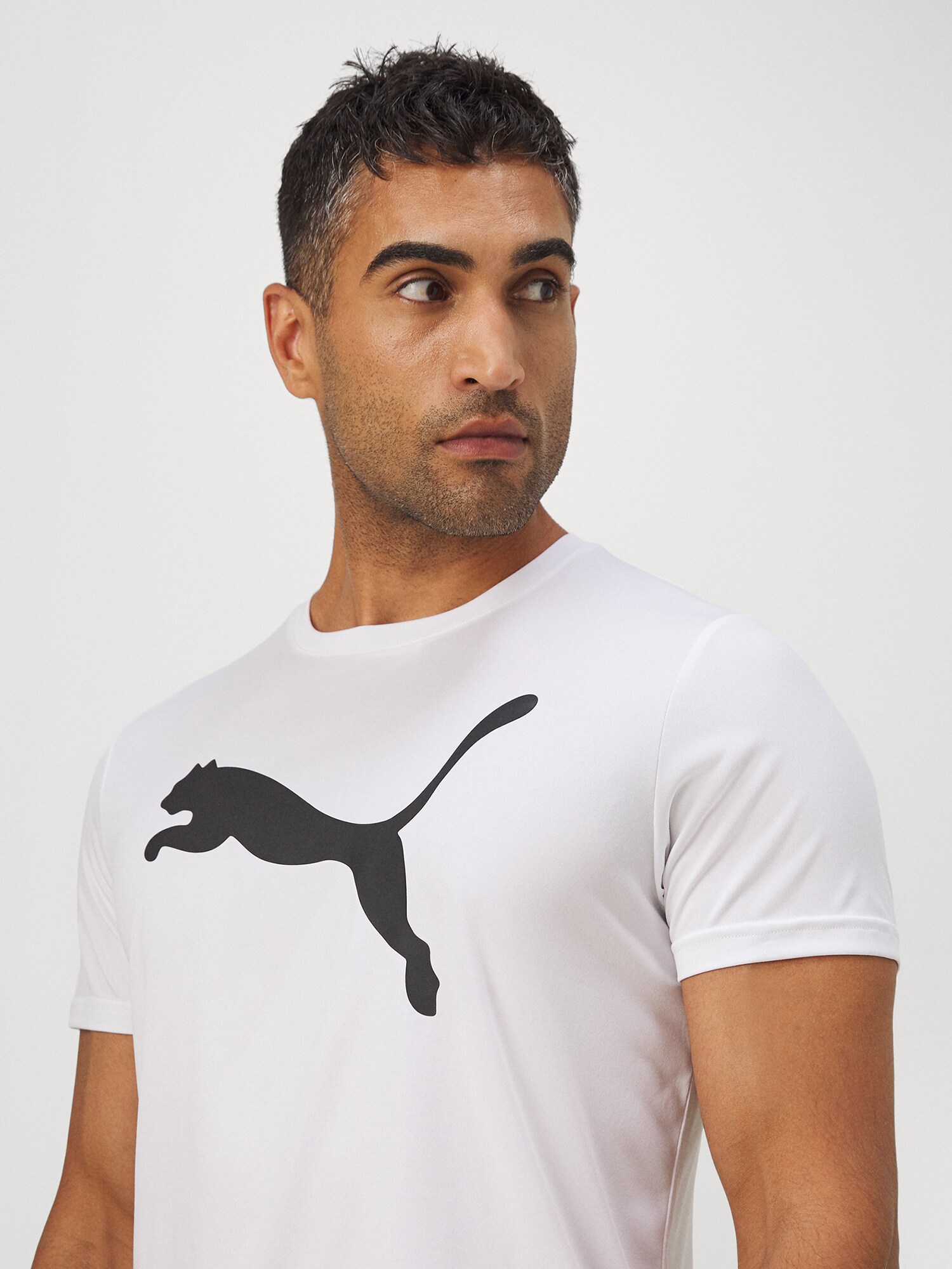 PUMA Funkčné tričko 'Tad Essentials' čierna / biela (obrázok 6)