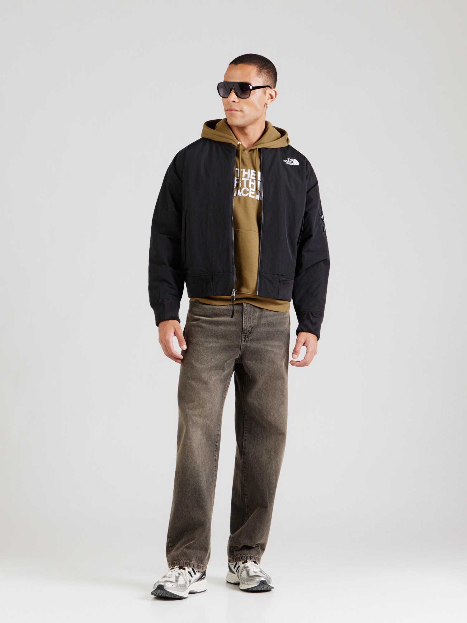 THE NORTH FACE Sudadera 'ESSENTIAL'  camelo / blanco – imagen 4