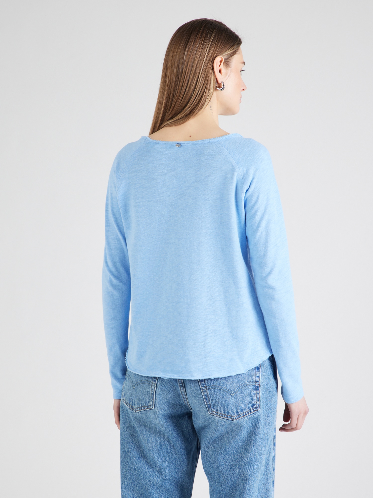 Thumbnail - Shirt