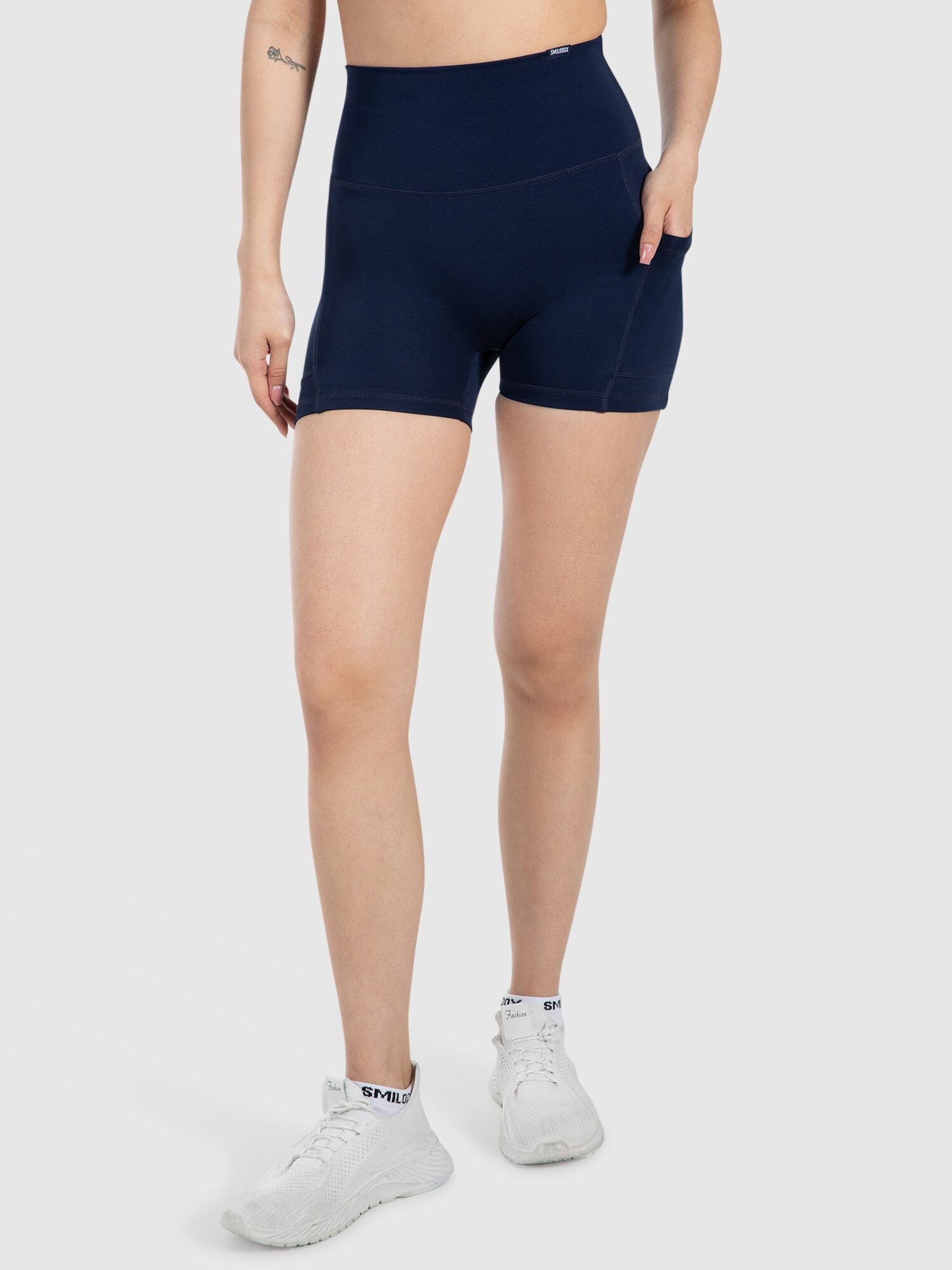 Thumbnail - Smilodox Shorts with Pockets Josie