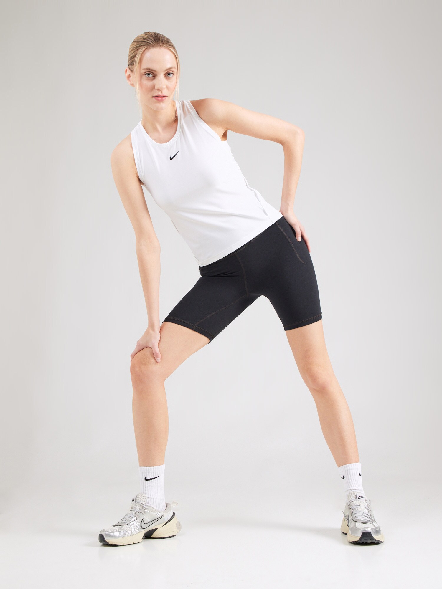 Thumbnail - NIKE Sporttop