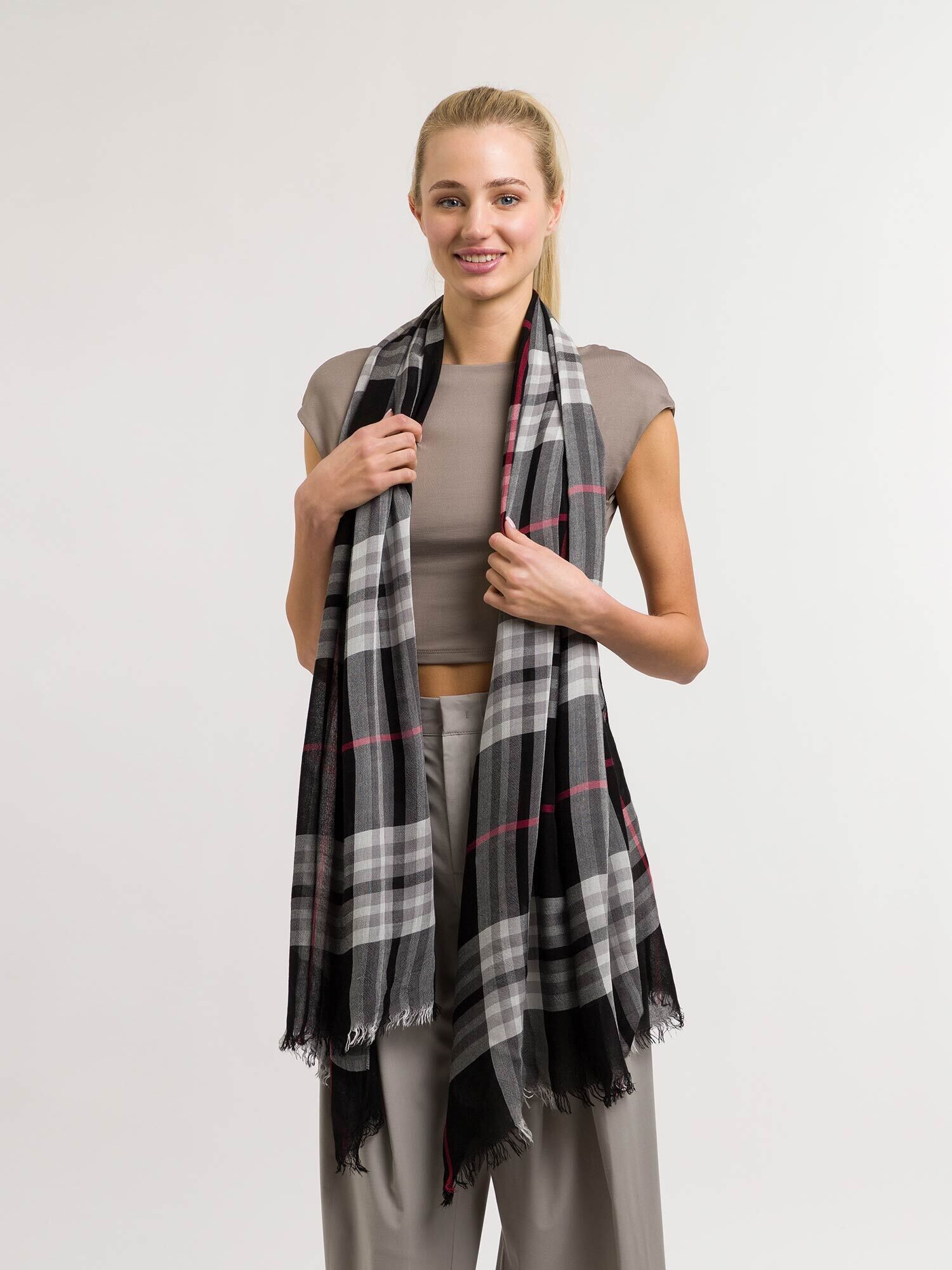 Thumbnail - Giorgio Rimaldi Oversizeschal