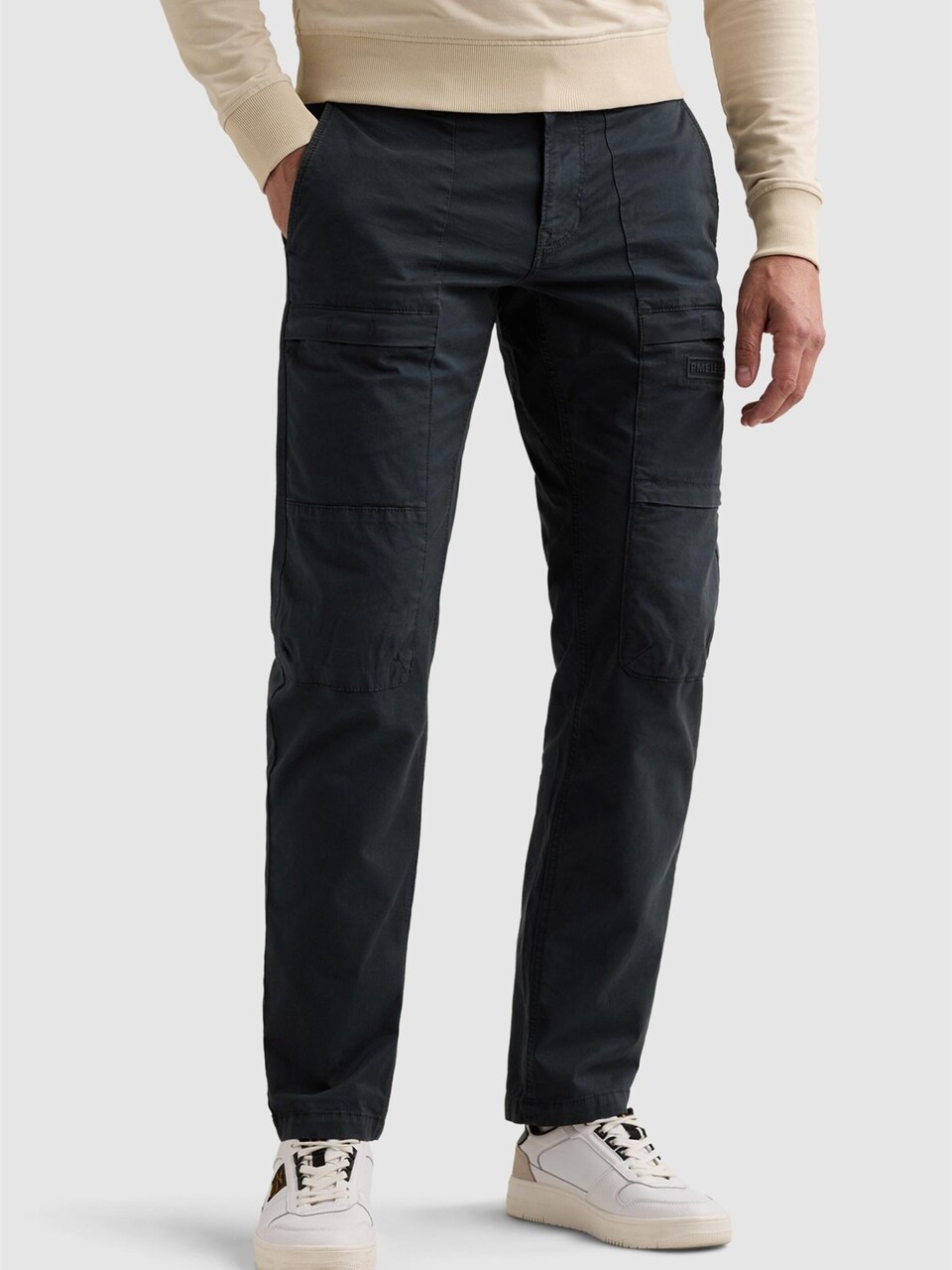 Byxa 'Yetliner hybrid relaxed fit worker pants'