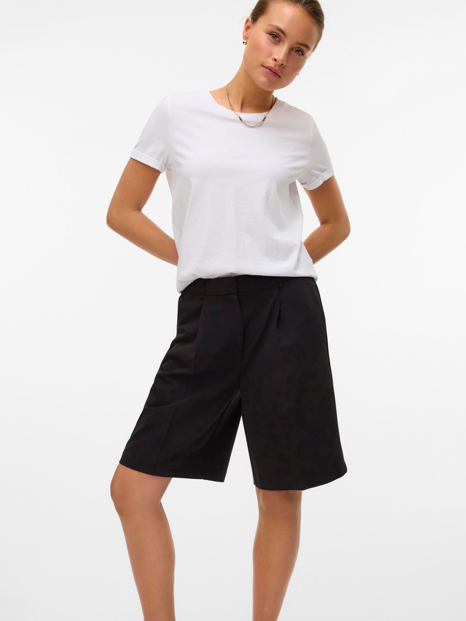 VERO MODA Nohavice s pukmi čierna (obrázok 5)