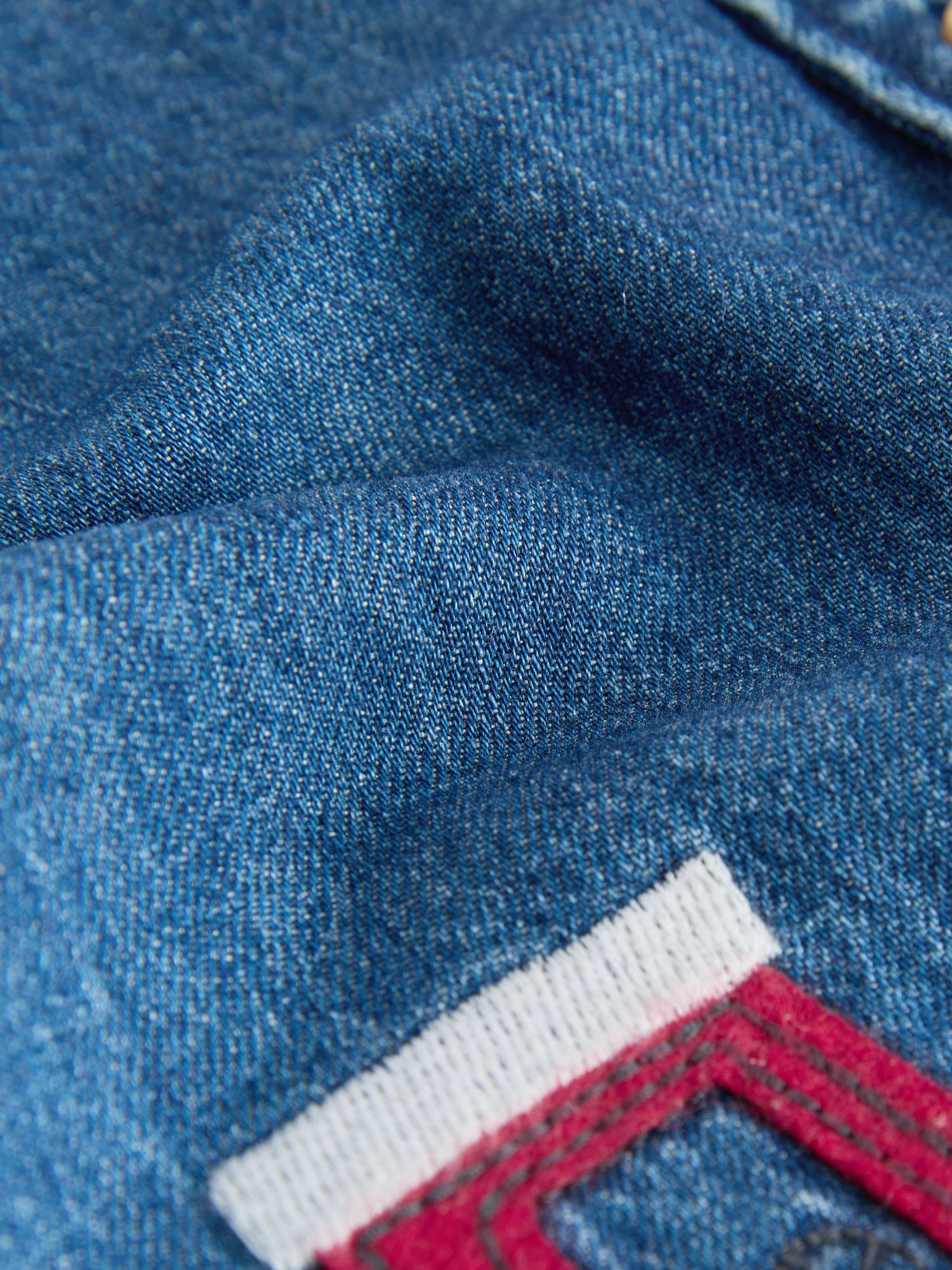 Thumbnail - Next Shirt