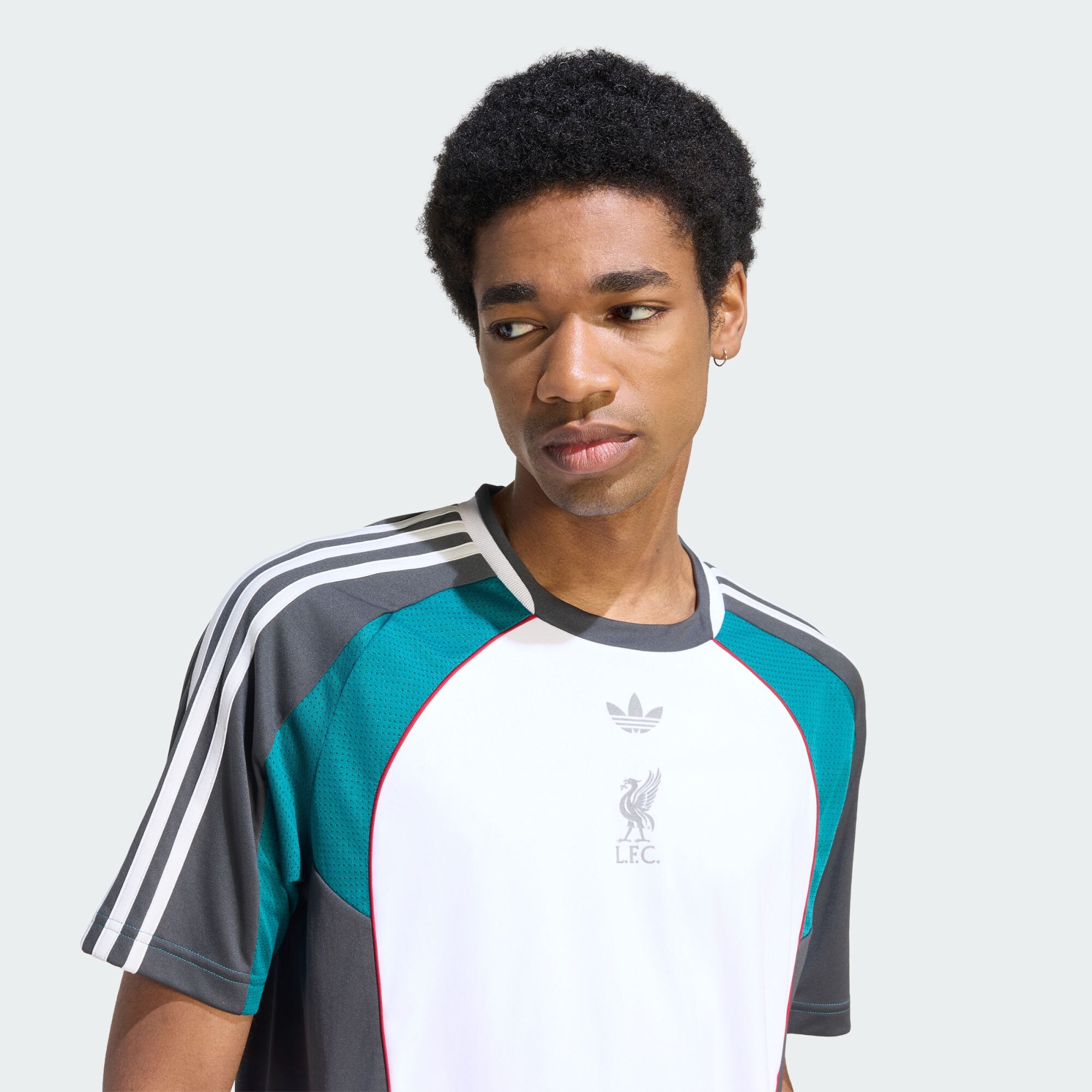 ADIDAS ORIGINALS Camiseta 'LFC Teamgeist 26'  grafito / petróleo / rojo / blanco – imagen 4