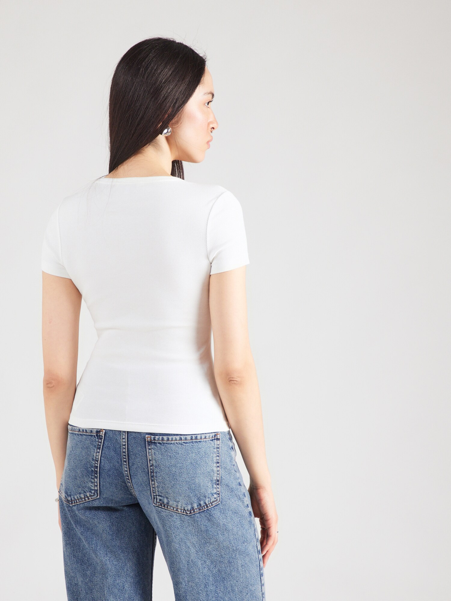 Tommy Jeans Tričko šedobiela (obrázok 5)