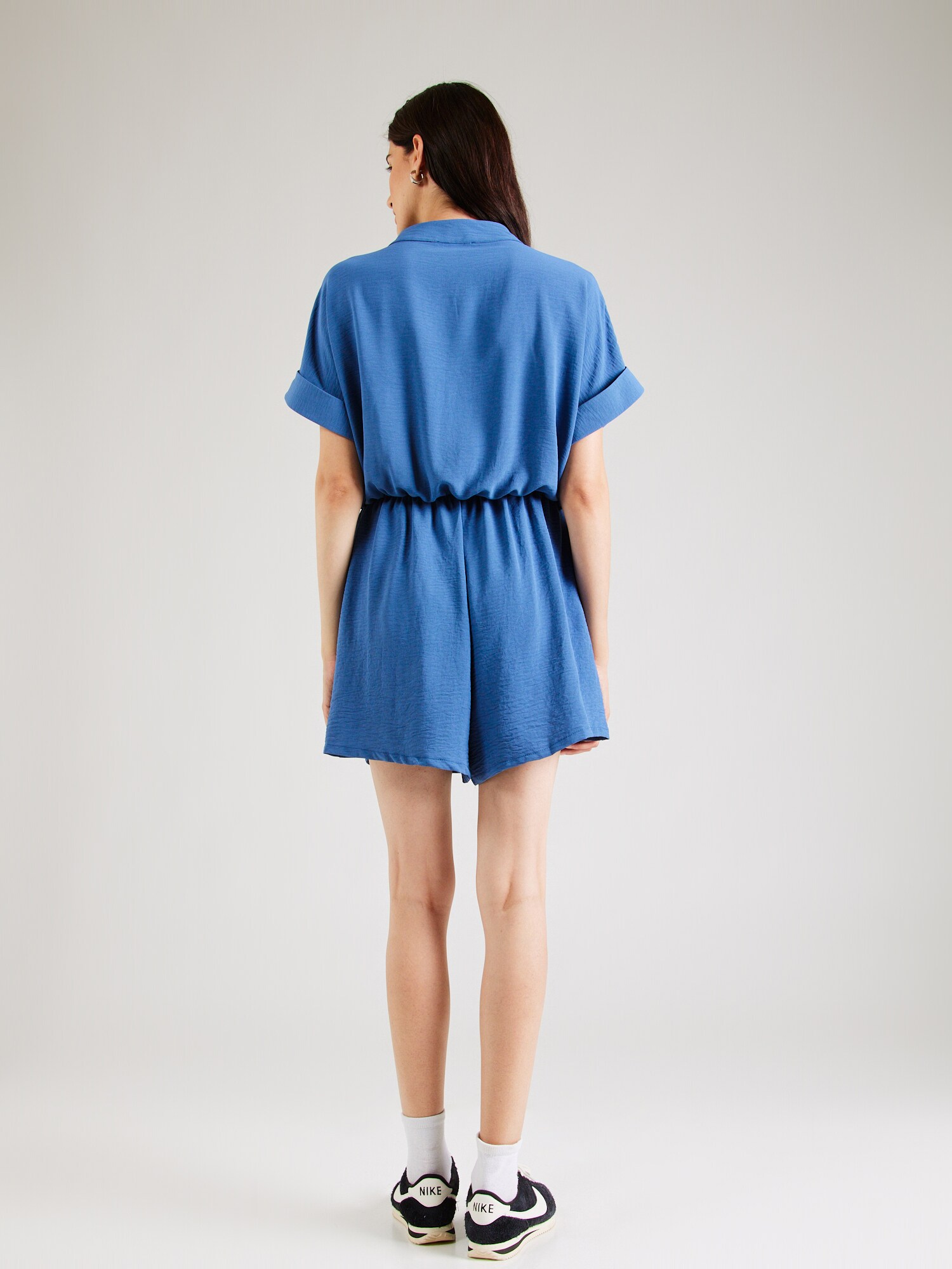 Thumbnail - SISTERS POINT Jumpsuit NINA