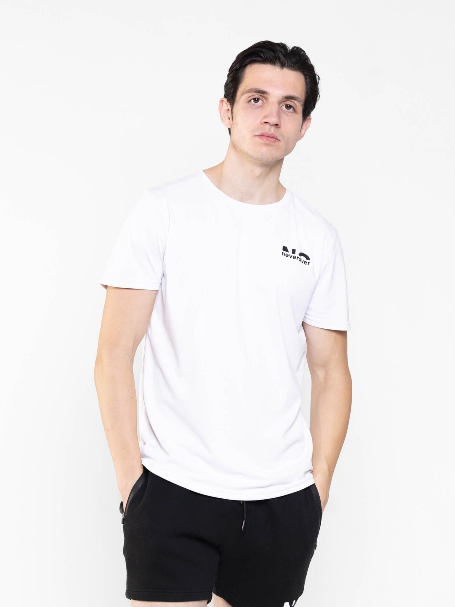 neverover Camiseta funcional 'Men's Essential T-shirt'  blanco