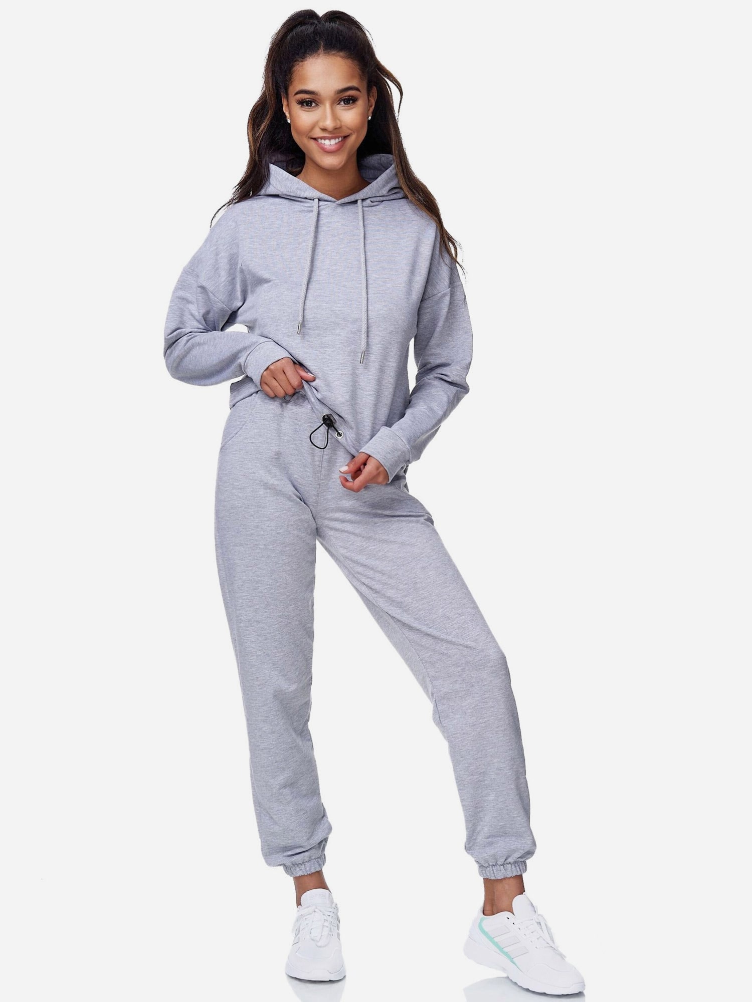 Tazzio Traje para estar en casa 'F200'  gris