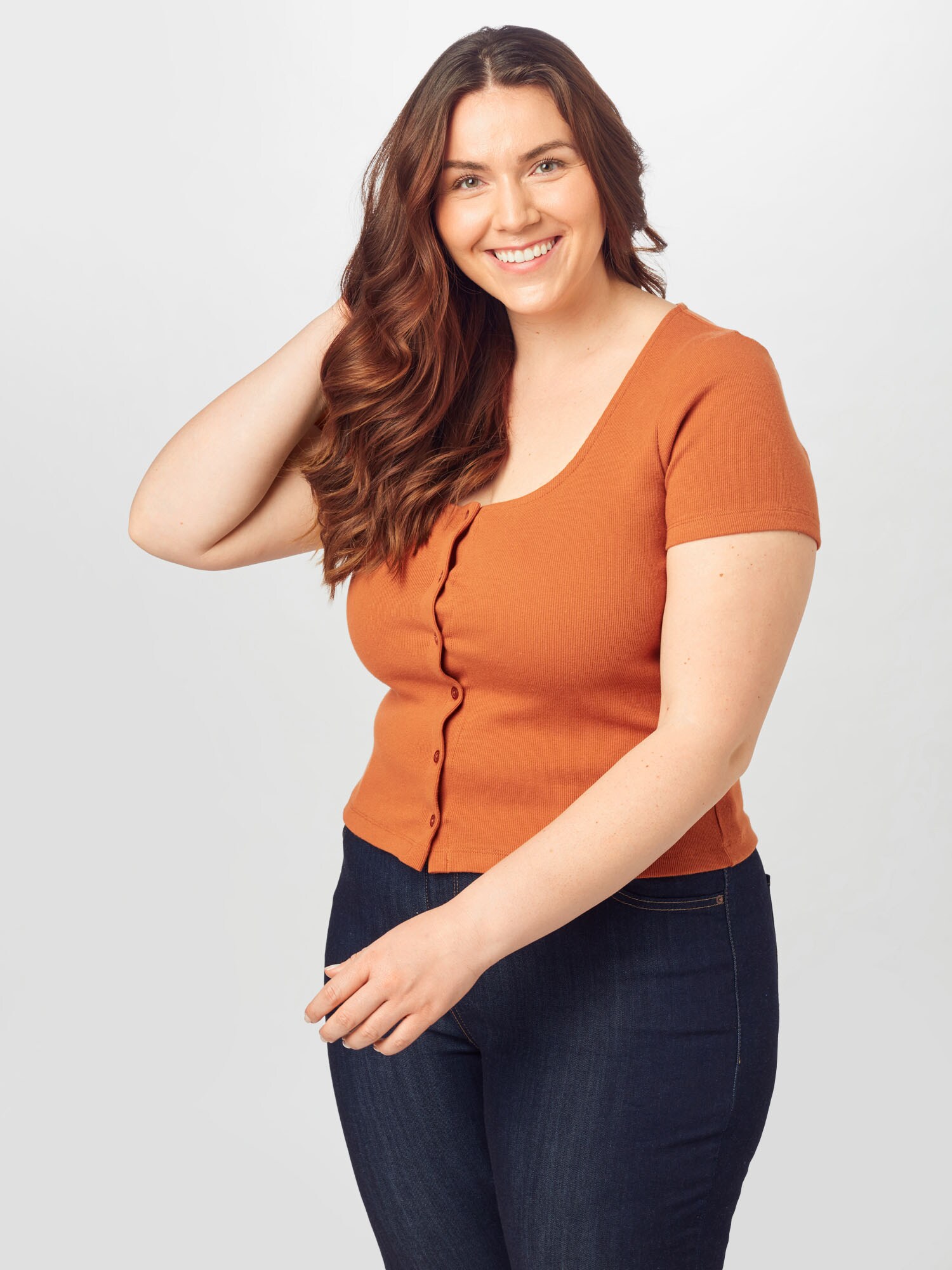 ABOUT YOU Curvy Póló 'Samara'  konyak termék 2. képe