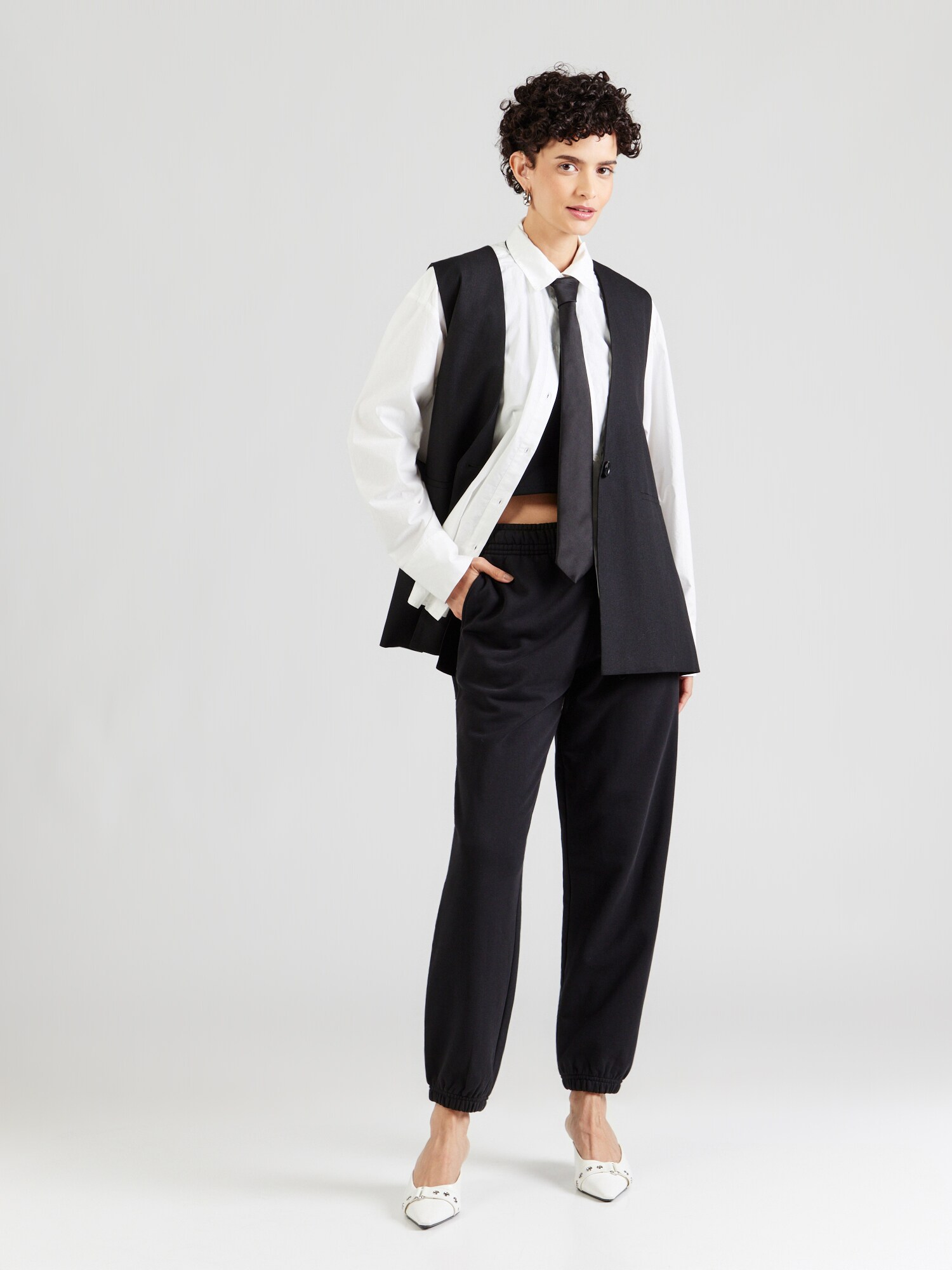 Calvin Klein Pantalón negro – imagen 4