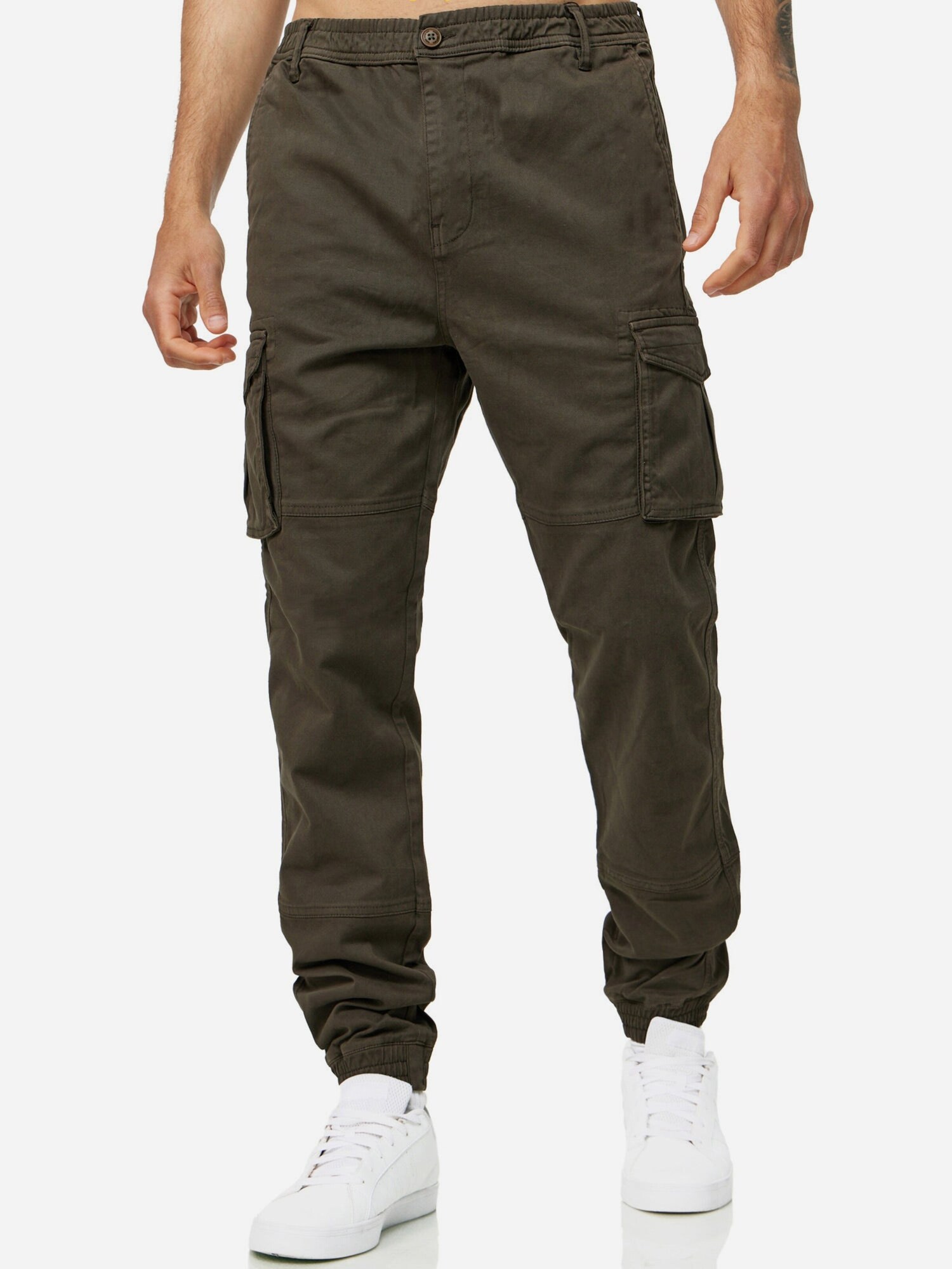 Tazzio Pantalón cargo 'A300' caqui