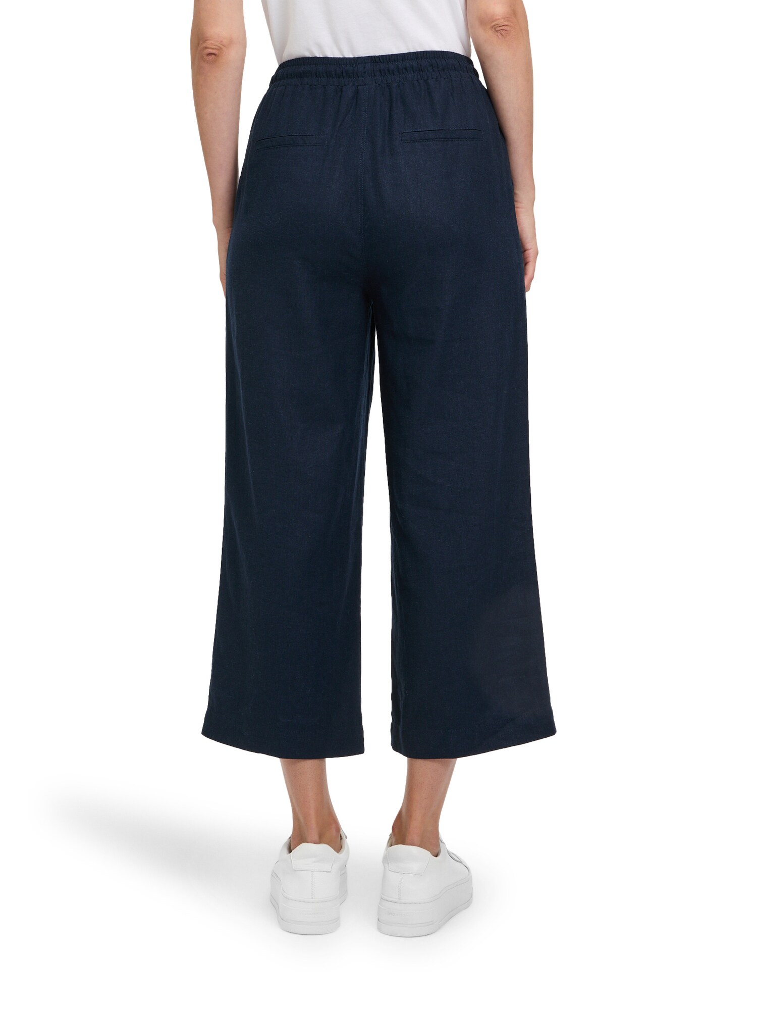 Thumbnail - Hose
