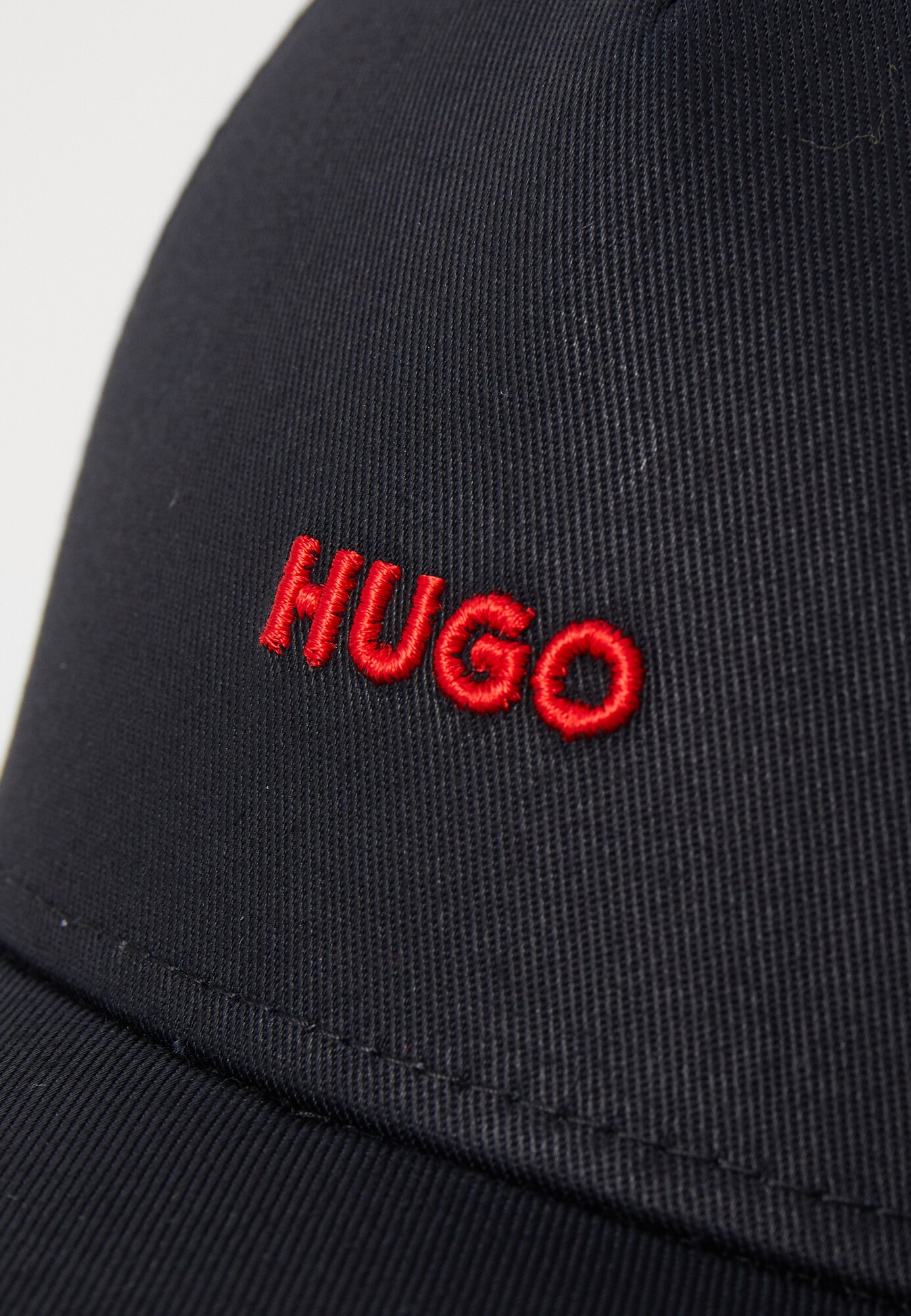 Hugo Gorra Cara 10261144 Red – imagen 3