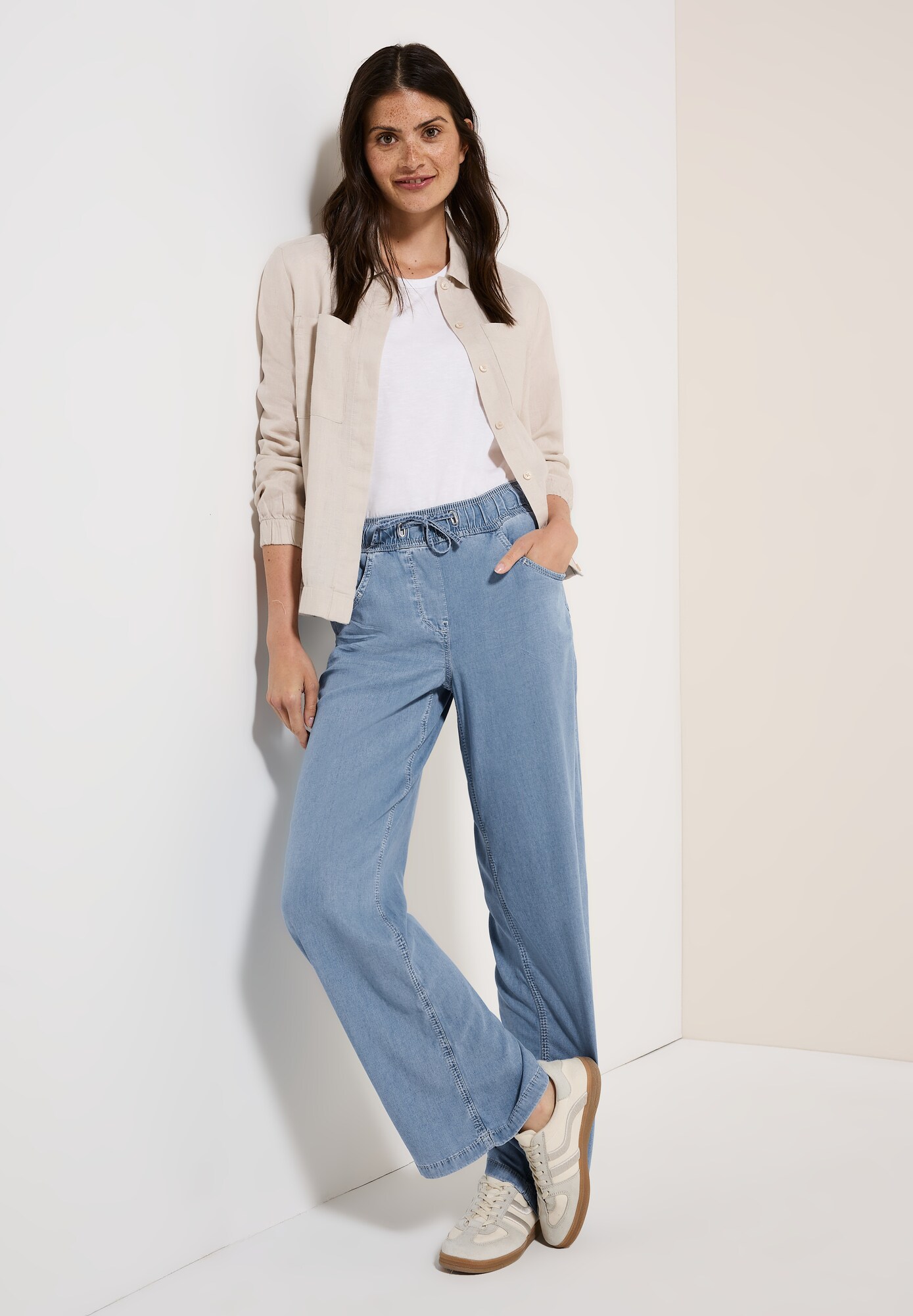 Thumbnail - Jeans