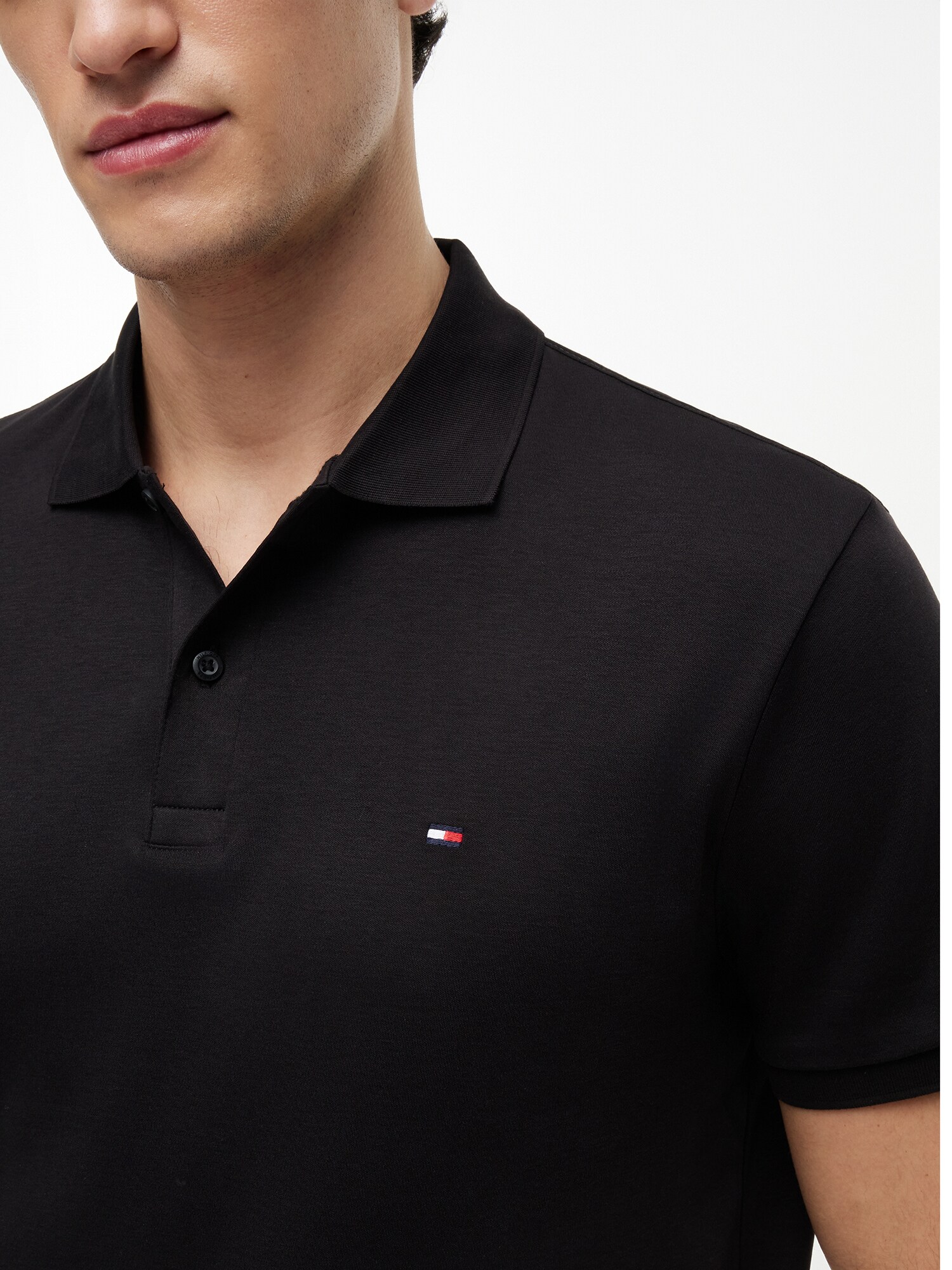 TOMMY HILFIGER Tričko 'Essential' červená / čierna / biela (obrázok 6)