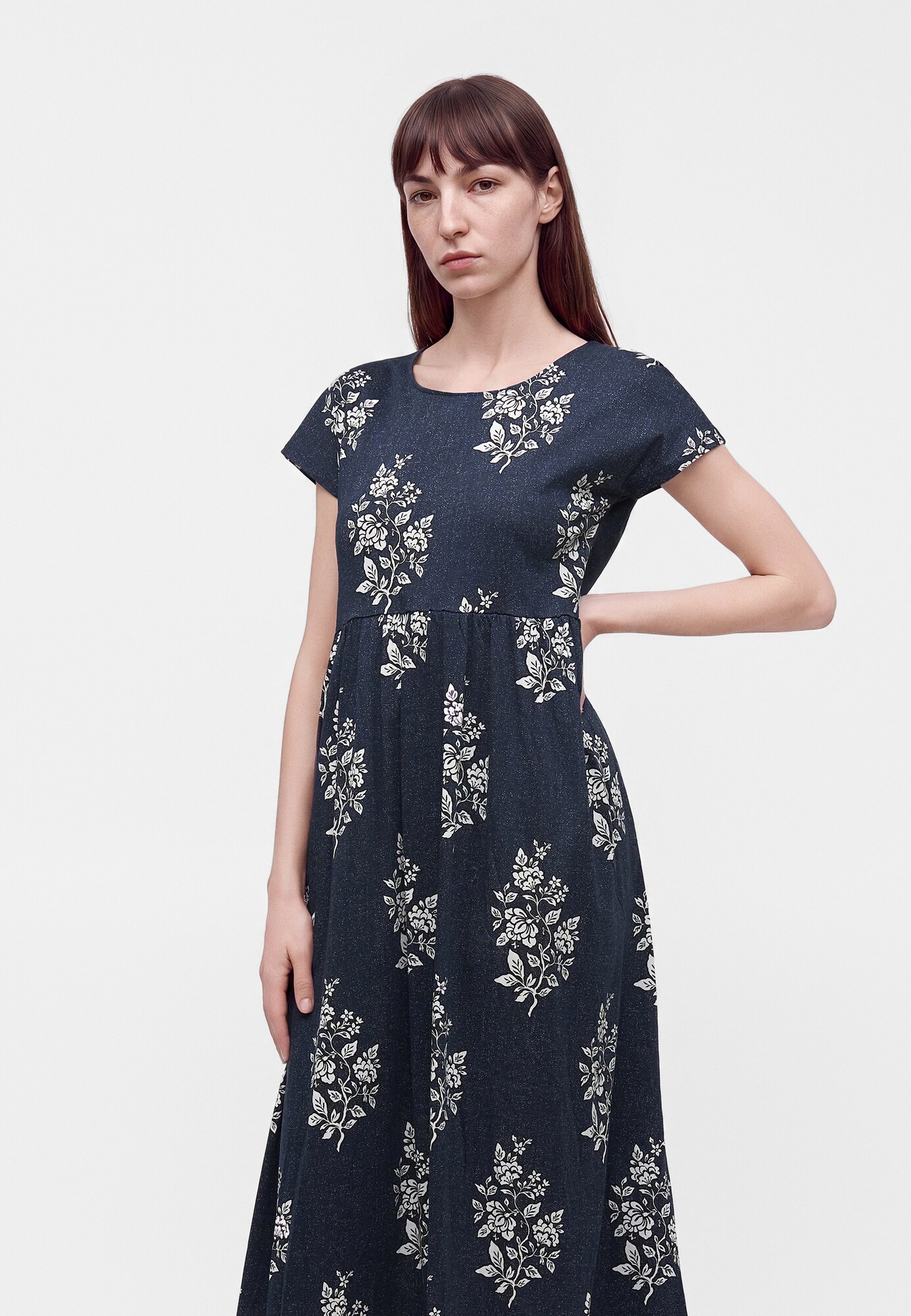Weekend Max Mara Šaty 'GUFO'  námornícka modrá / biela (obrázok 5)