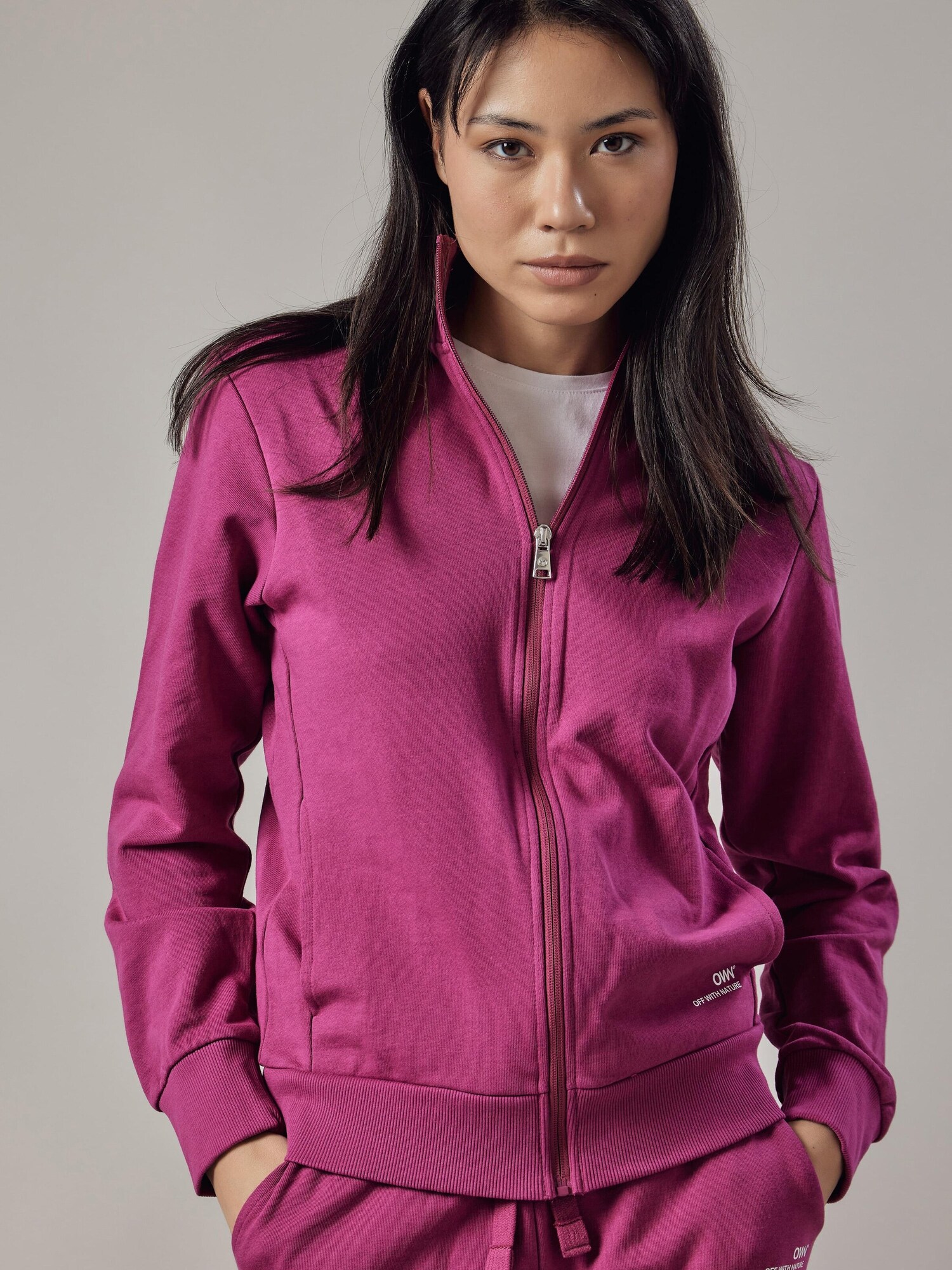 OWN Off With Nature Sweater majica 'Felpa con Zip' fuksija
