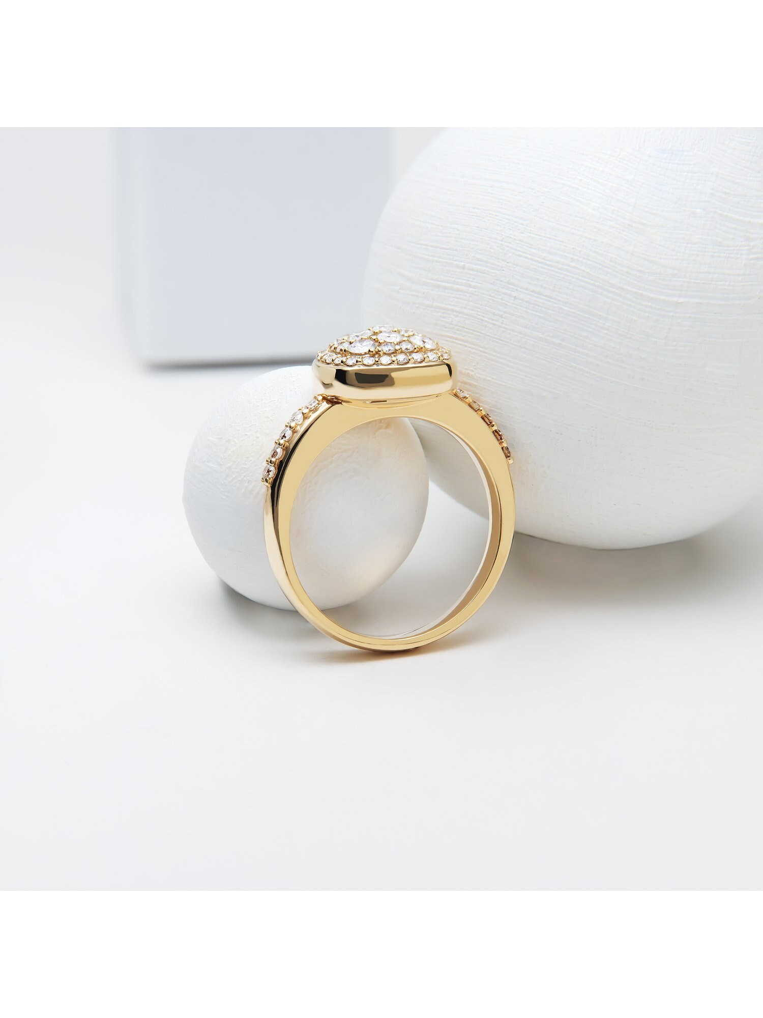 Thumbnail - CHRIST Ring