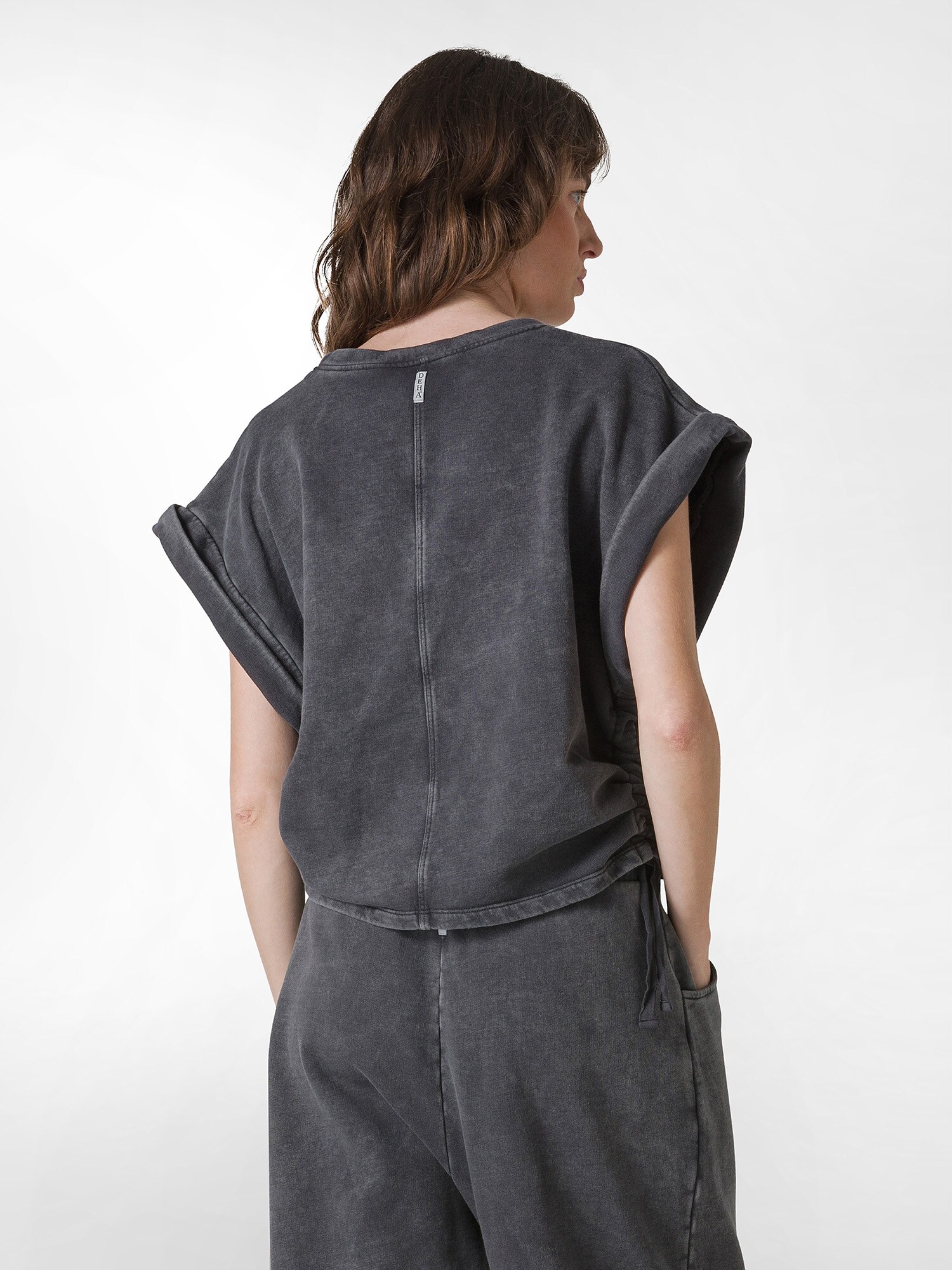 Thumbnail - DEHA Sweatshirt