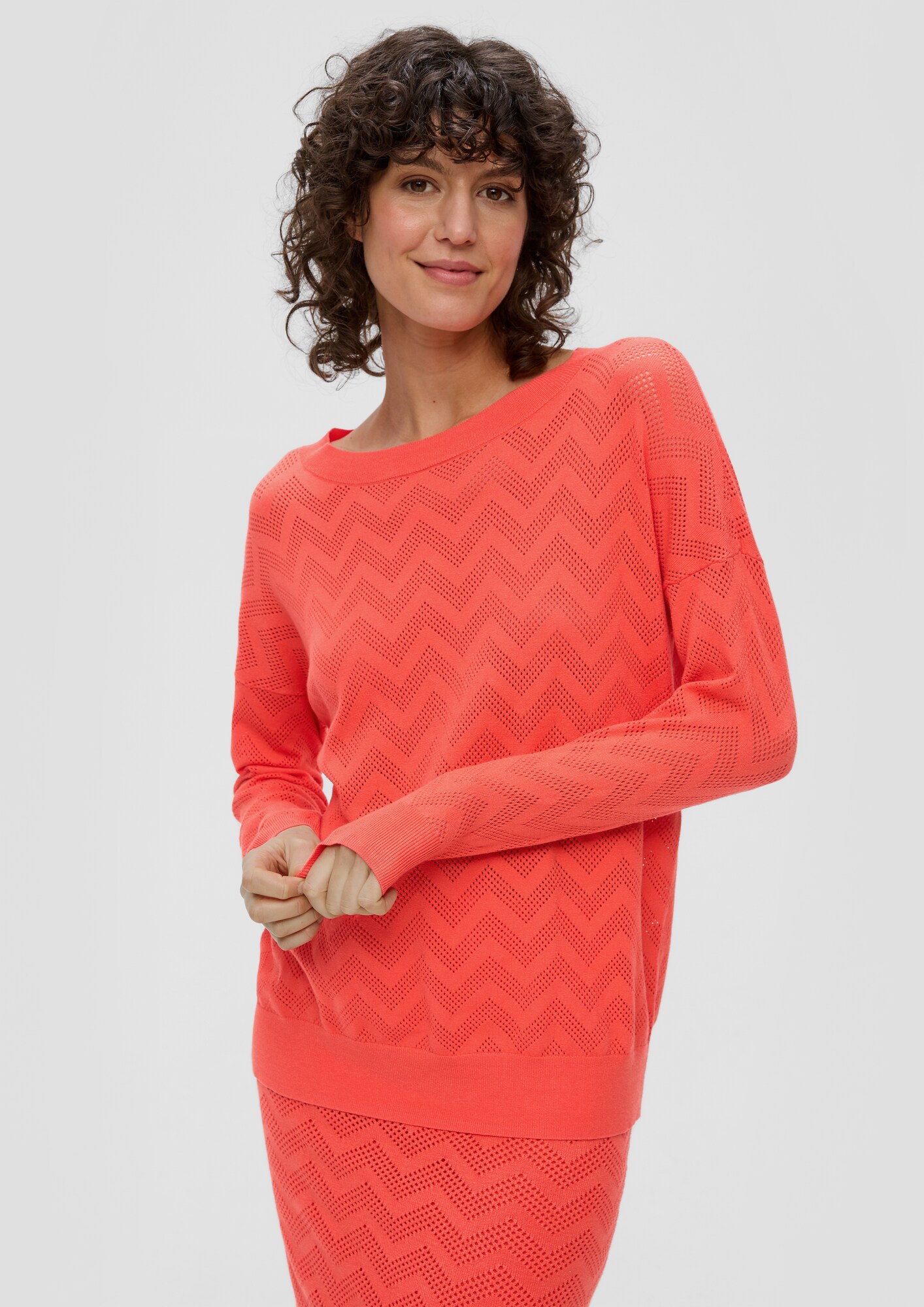 Thumbnail - Pullover