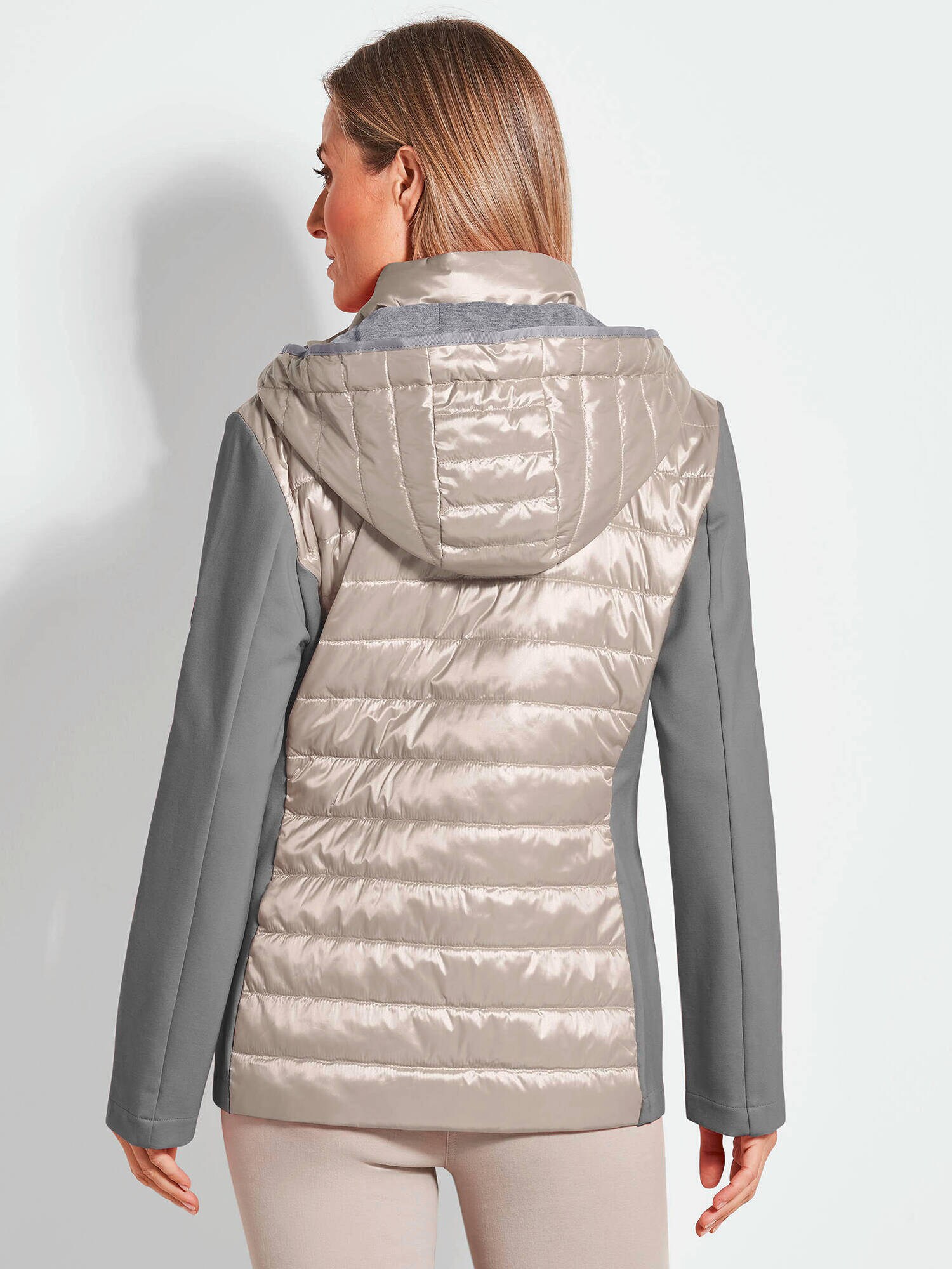 Thumbnail - Goldner Jacke