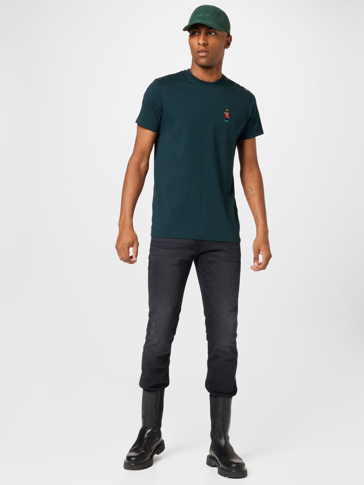 Thumbnail - T-Shirt 'Nutcrax'