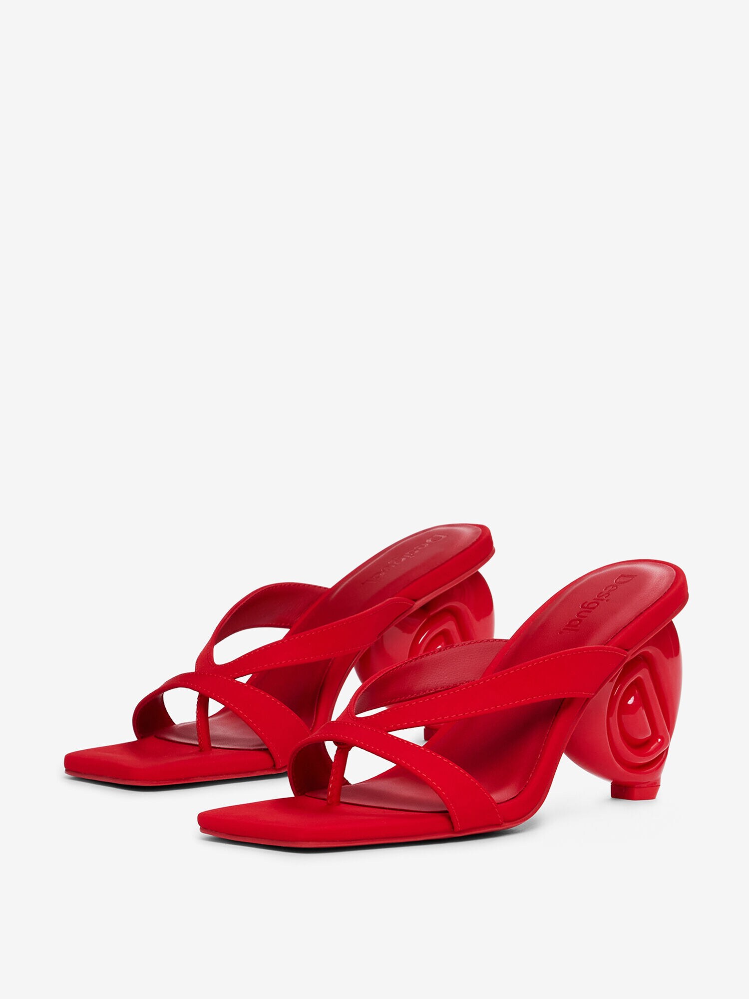 Desigual Ujjelválasztó-pántos szandál 'Heart'  piros termék 2. képe