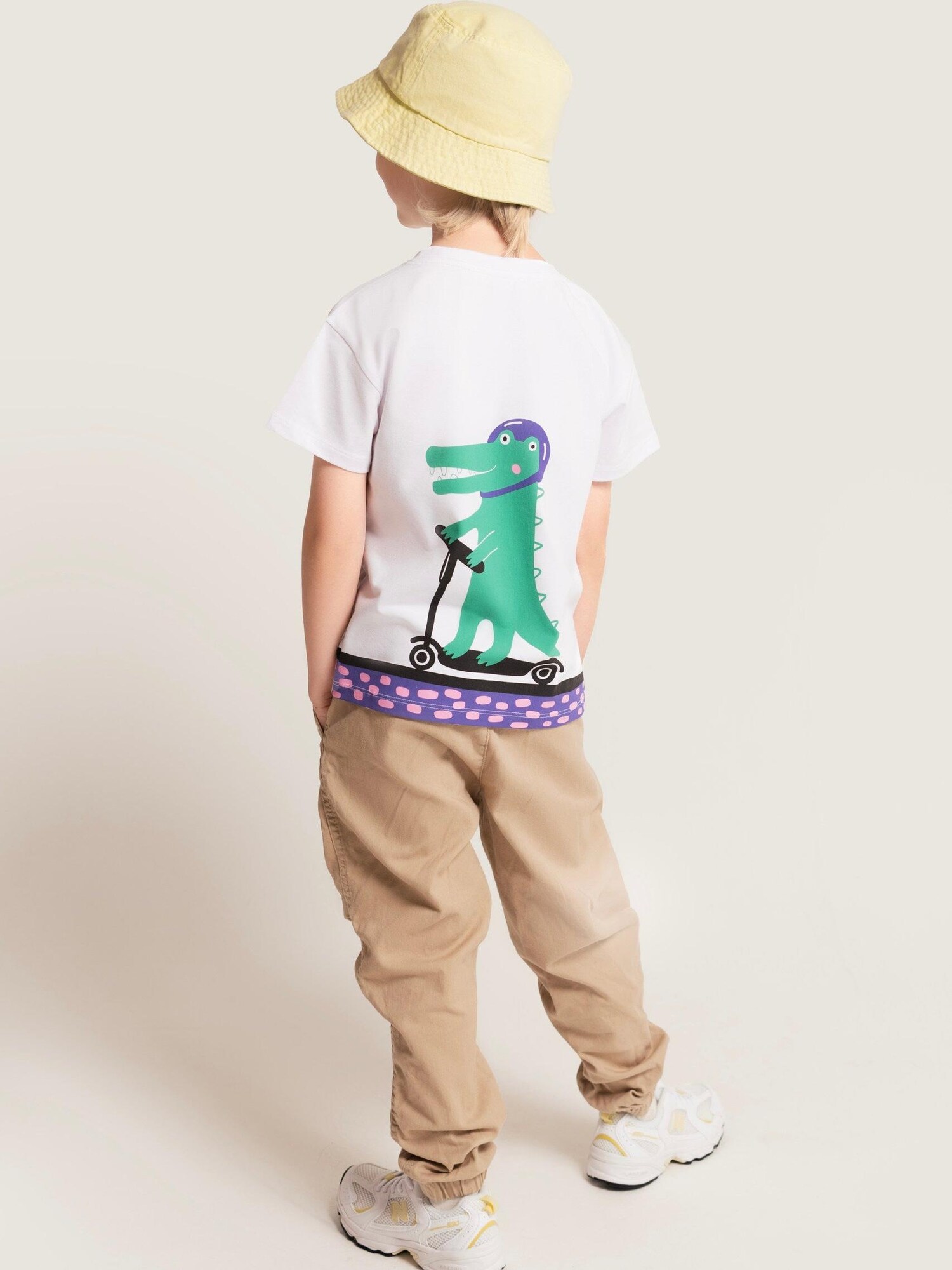 Thumbnail - SATURNDAY Shirt Krokodil auf Scooter