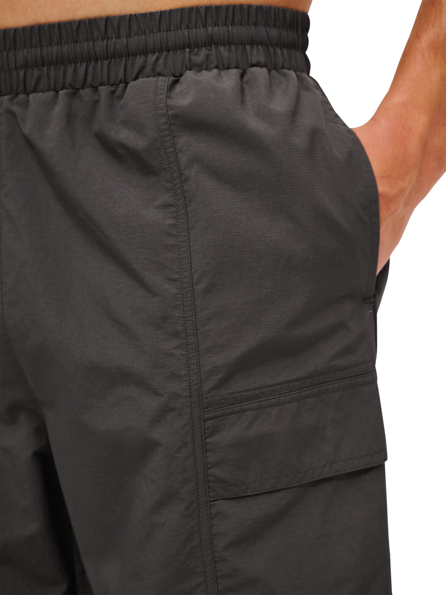 Thumbnail - Hose