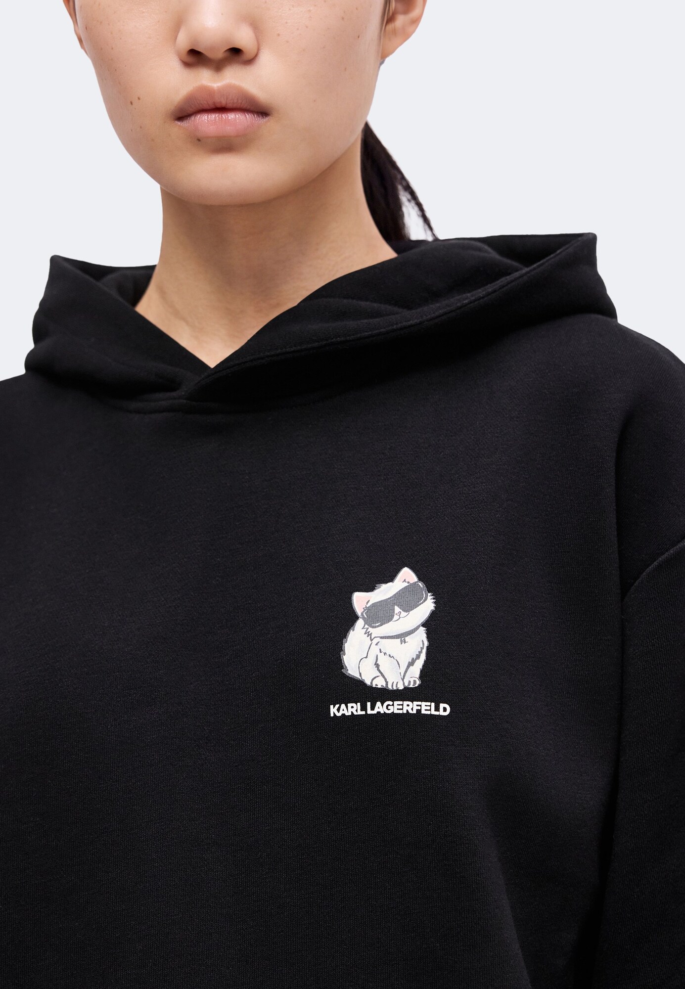 Karl Lagerfeld Sudadera 'IKON CHOUPETTE'  gris claro / rosé / negro / blanco – imagen 4