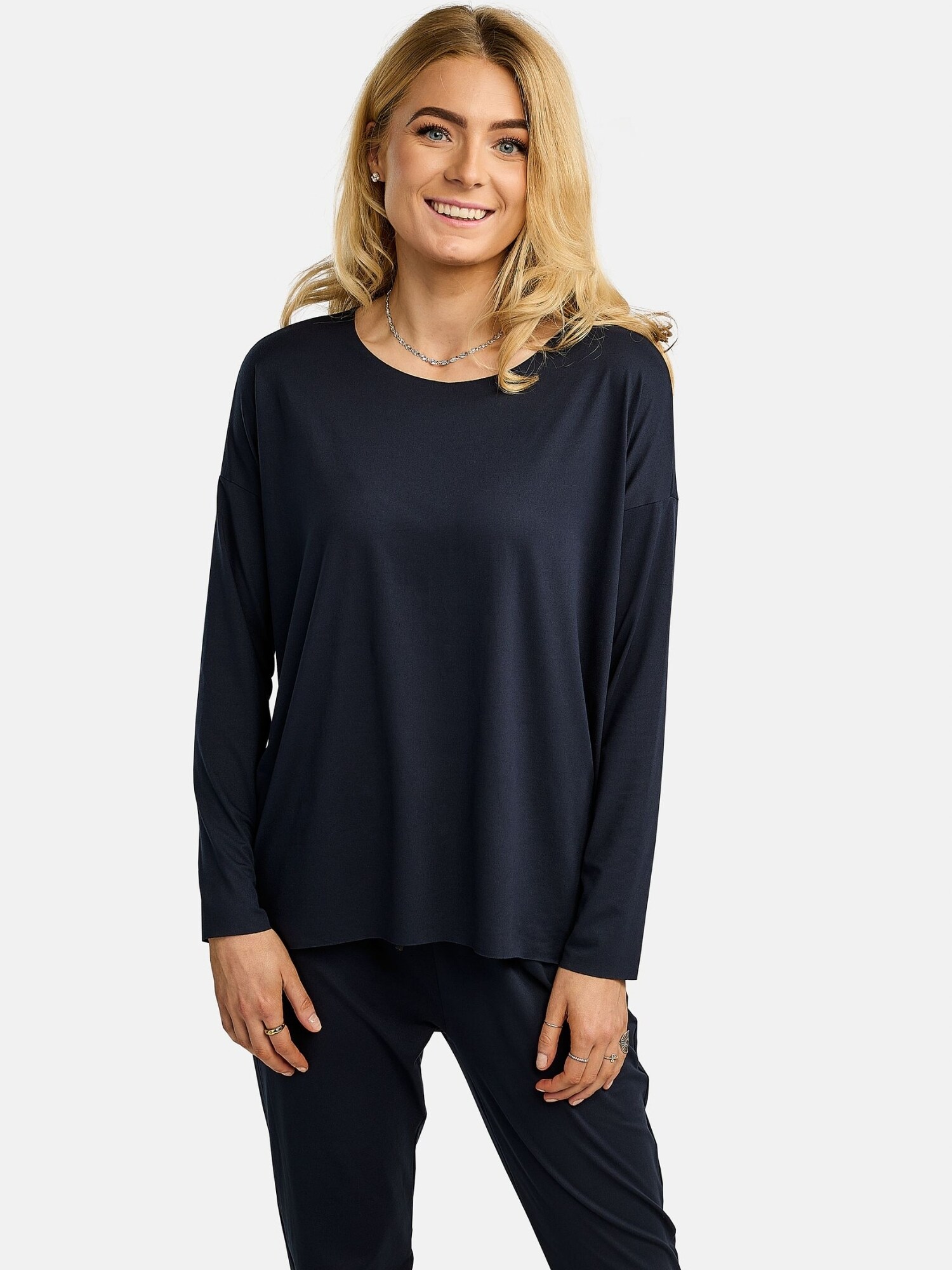 Liberte Essentiel Camiseta ' ALMA-LS ' negro