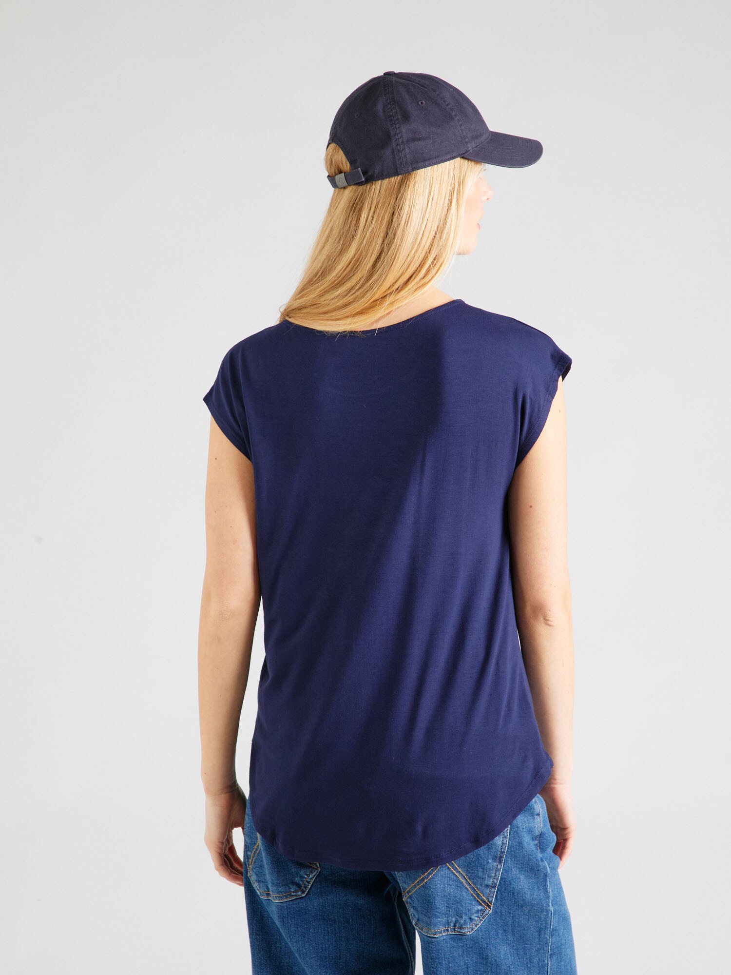Thumbnail - T-Shirt 'Em44ma'