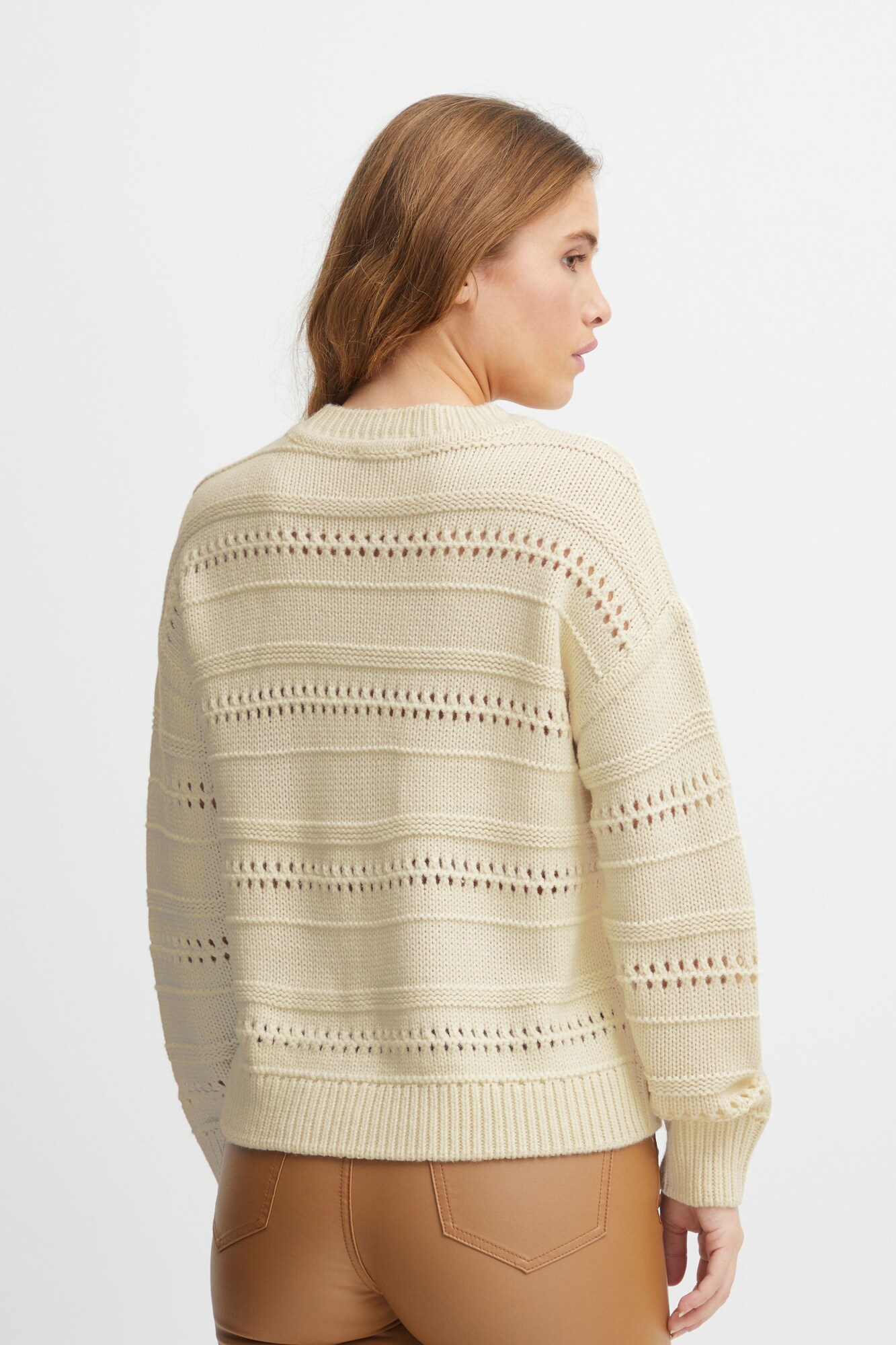 Thumbnail - b.young Pullover