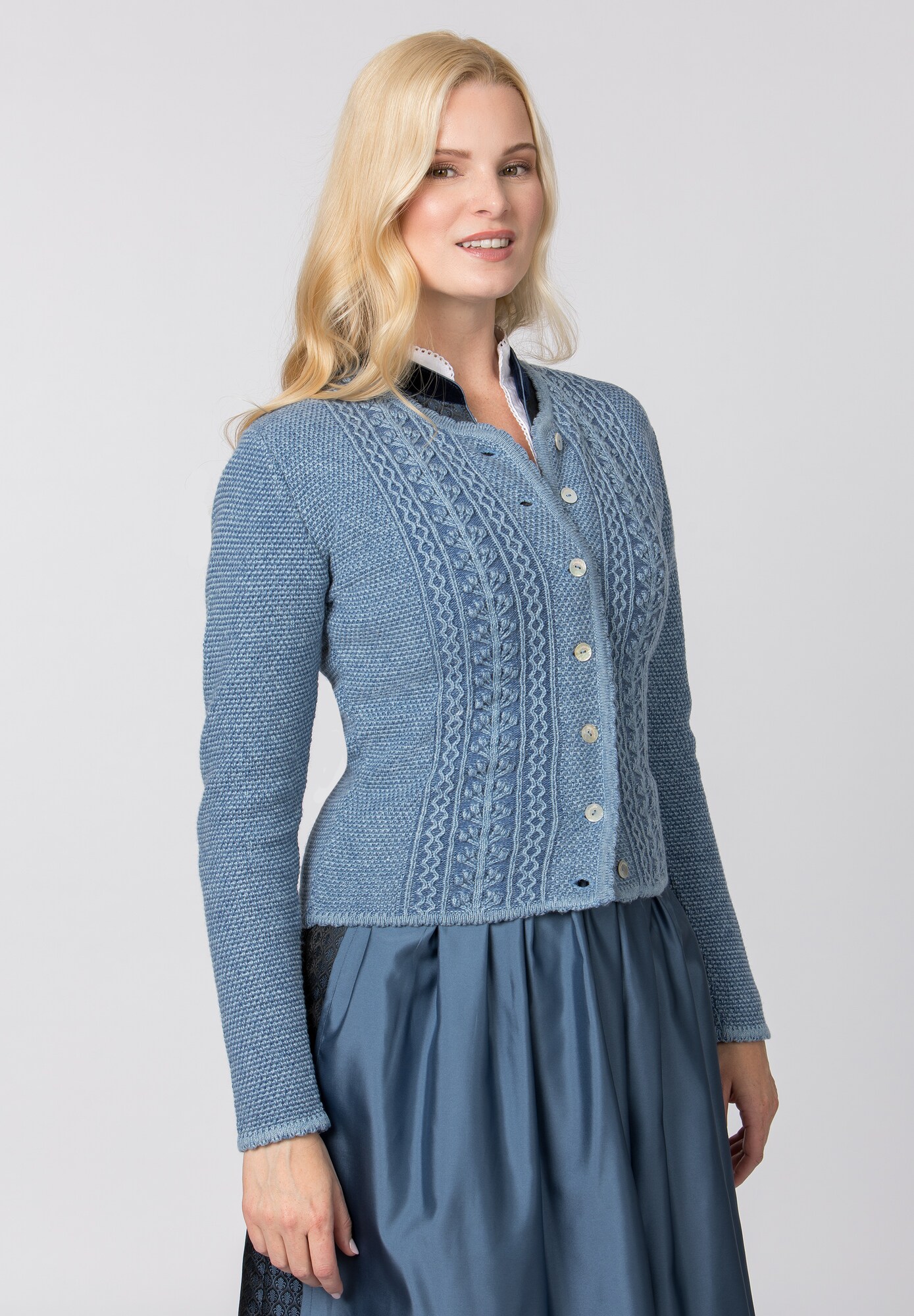 Thumbnail - STOCKERPOINT Trachtenstrickjacke Mabella