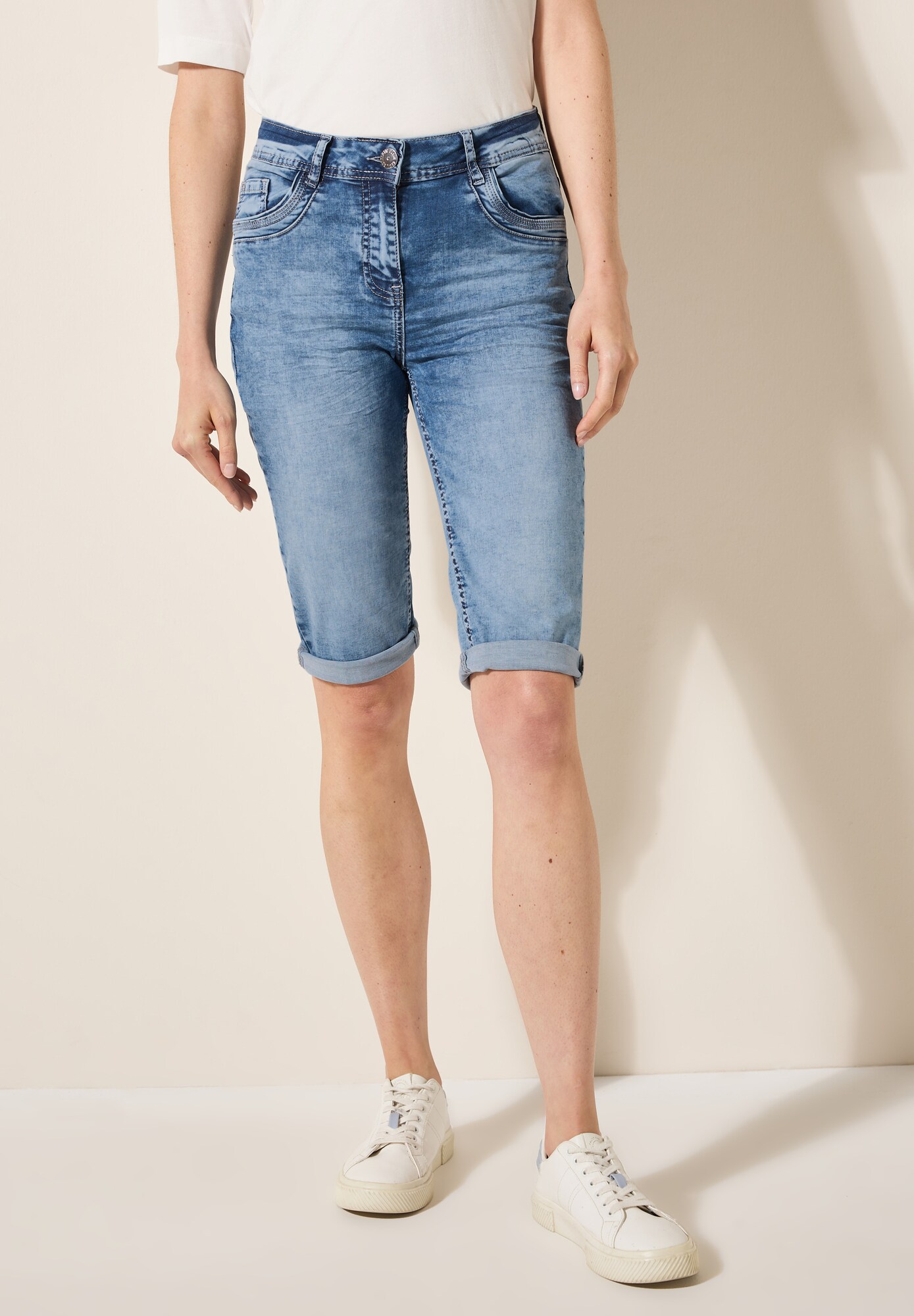 Thumbnail - Jeans