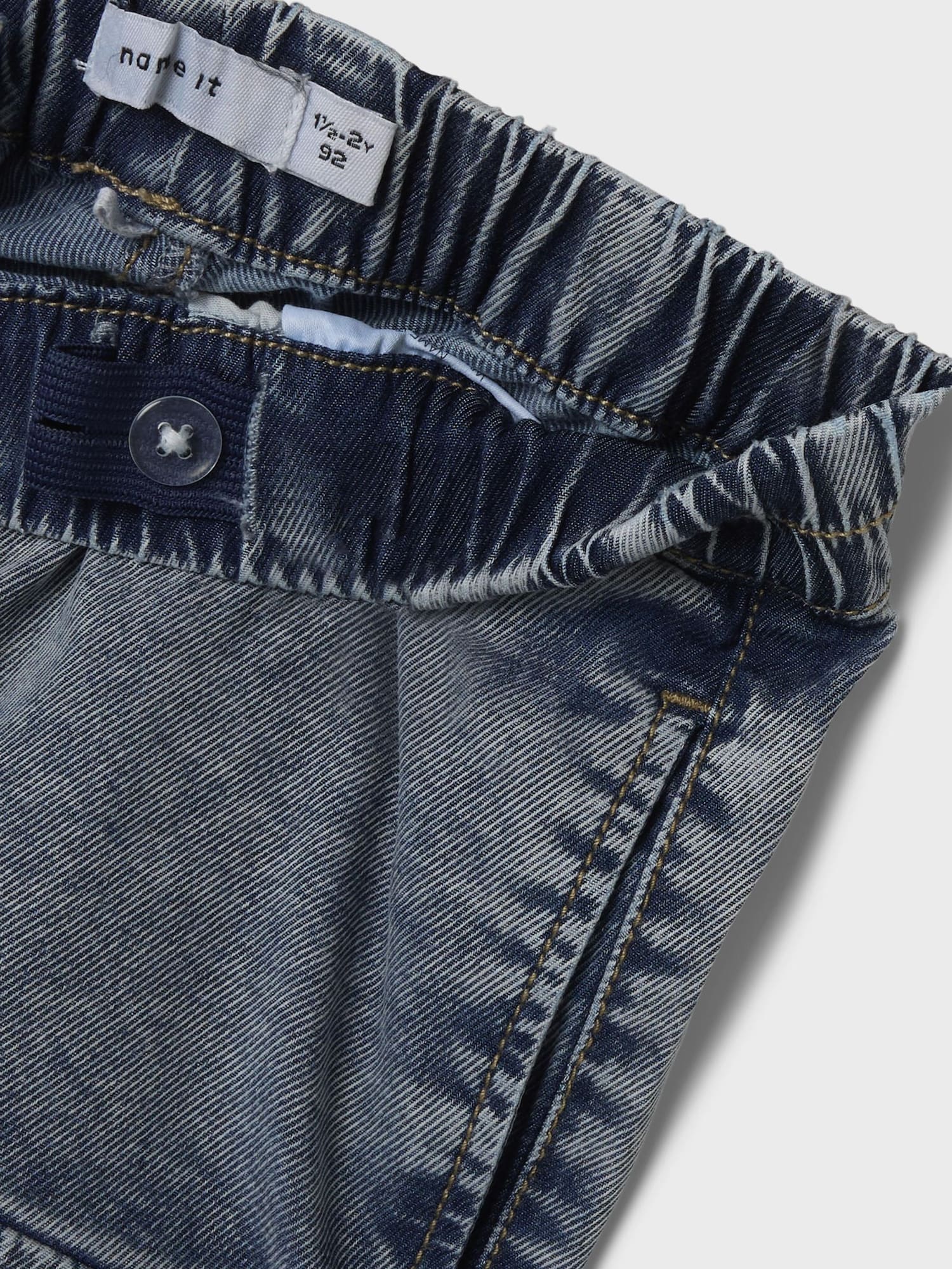 Thumbnail - Jeans