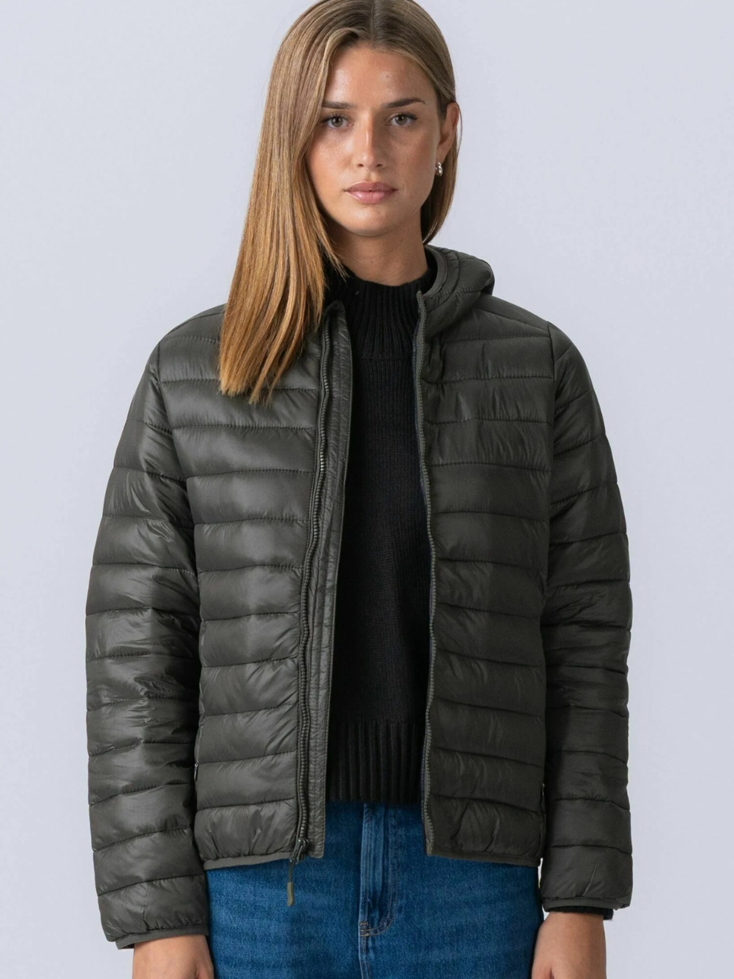 TEESHOPPEN Geacă de primăvară-toamnă ' Jackets'  oliv