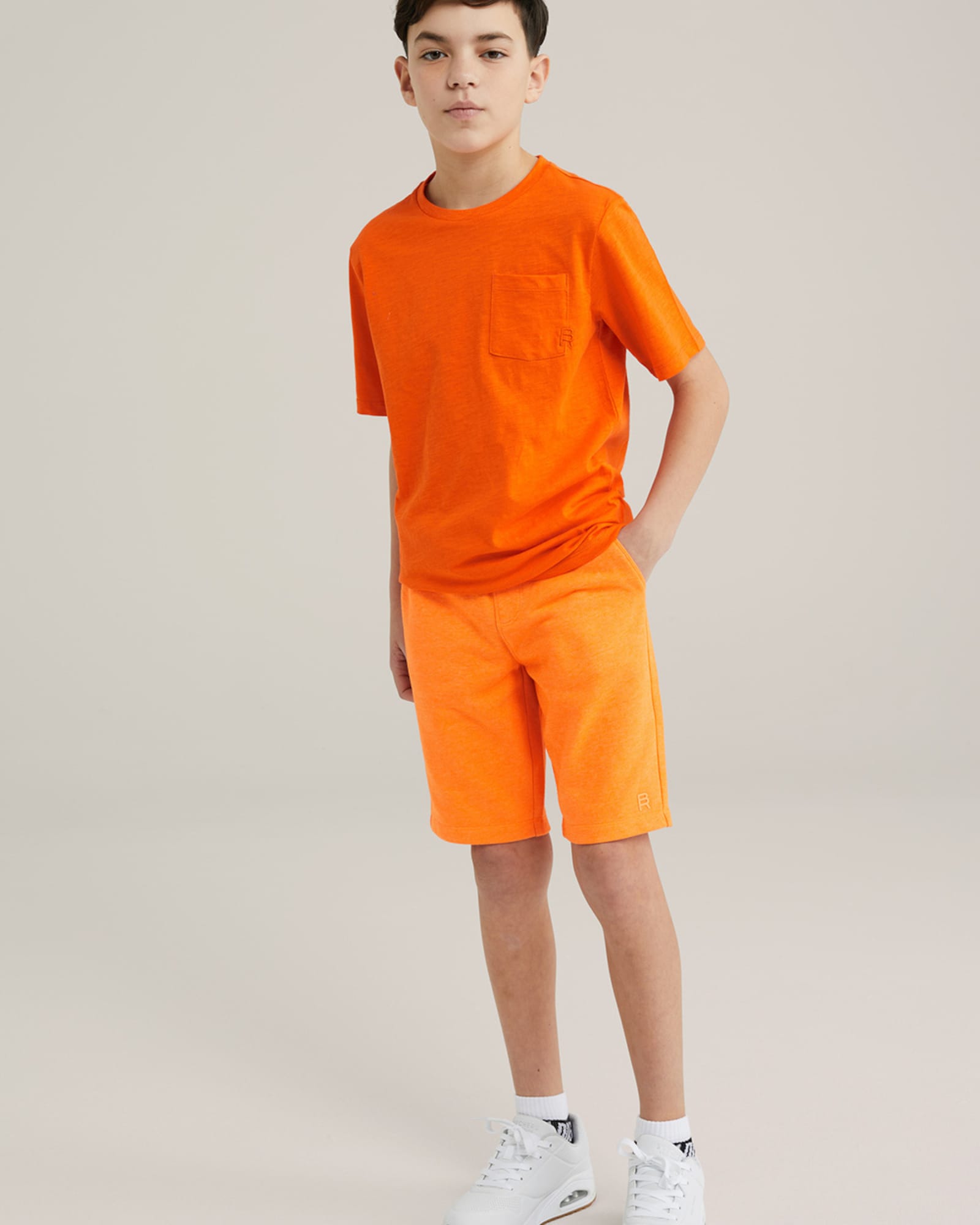 Thumbnail - Shirt