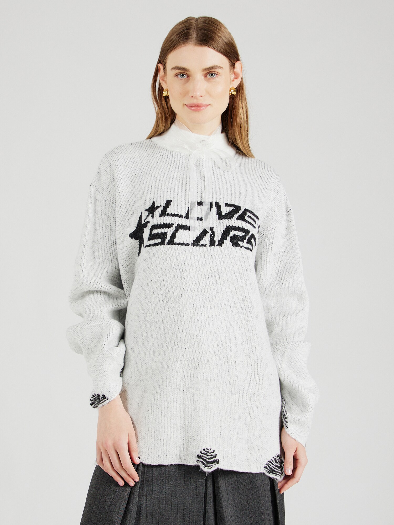 Love Scars Oversize pulóver  fekete / fehér / piszkosfehér termék 2. képe