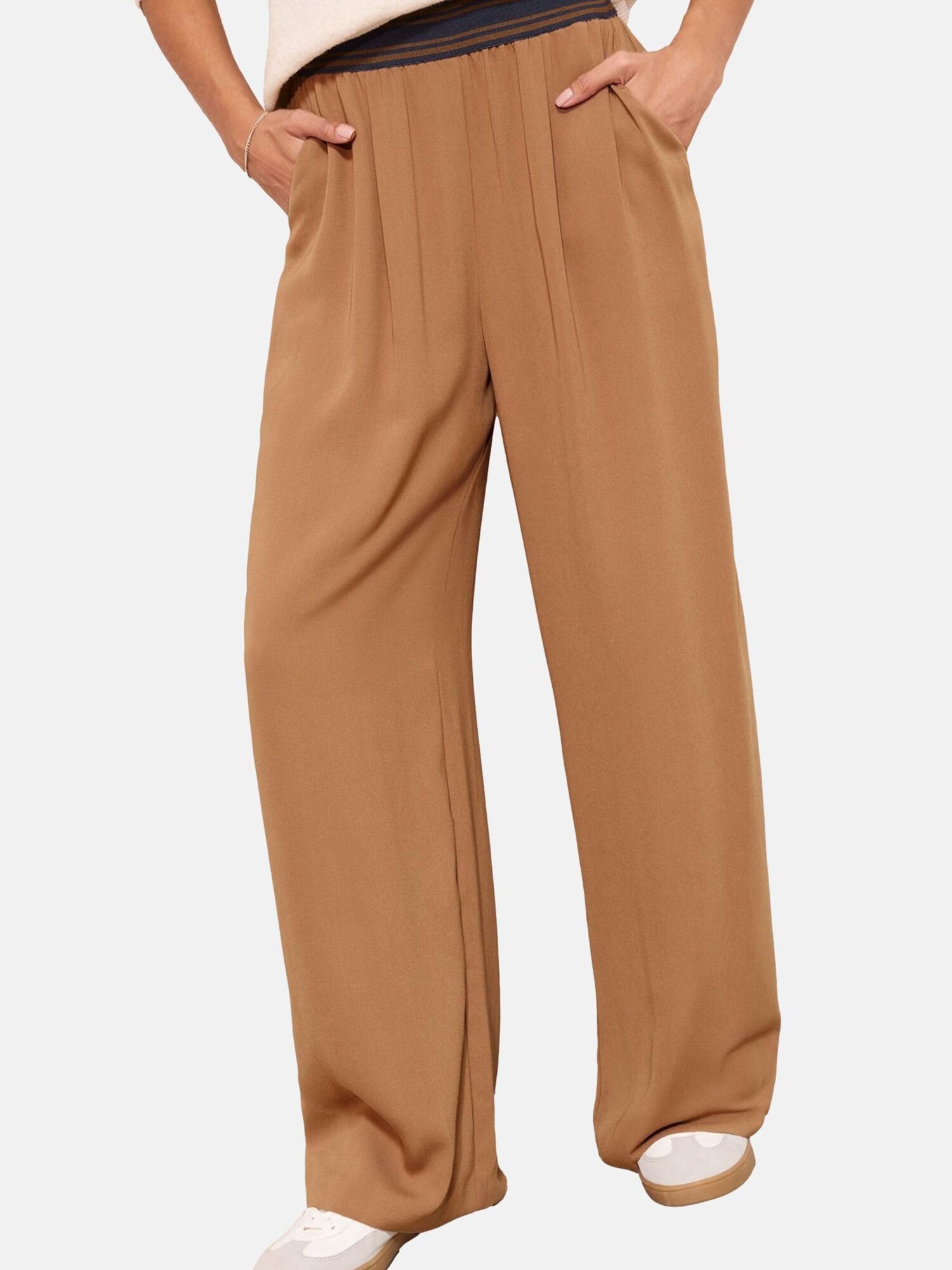 Friends Like These Pantaloni  maro mokka