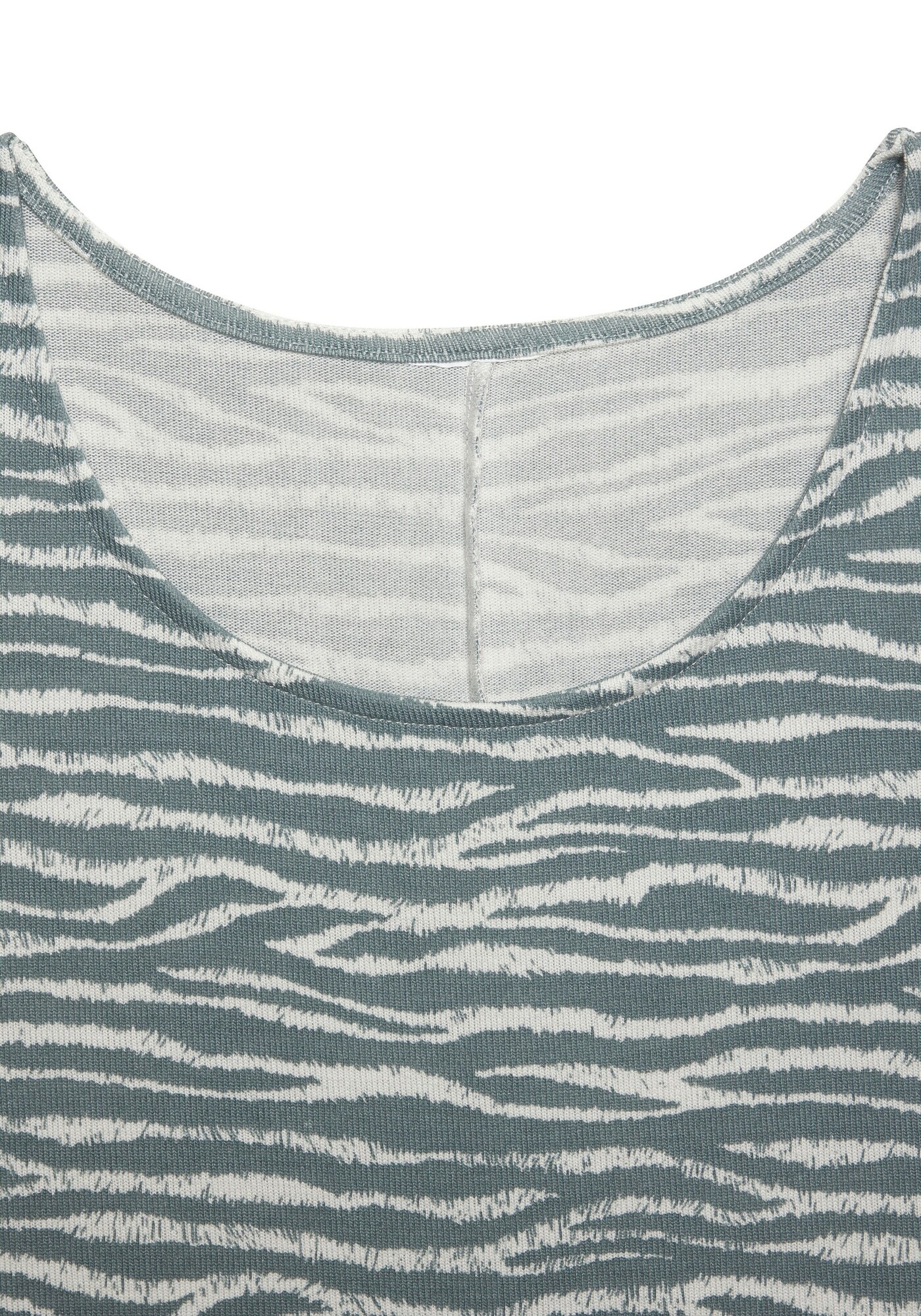 Thumbnail - Shirt