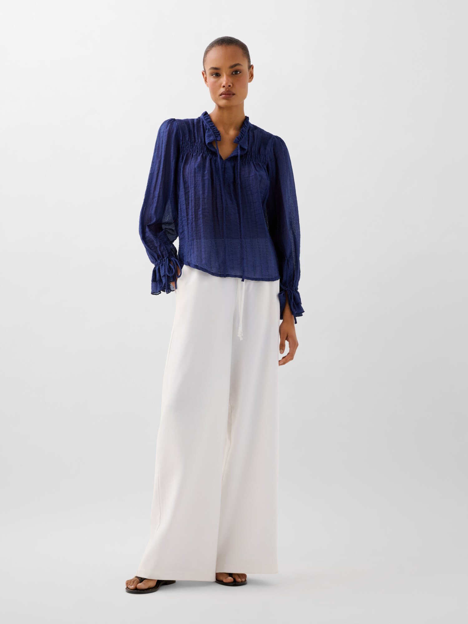 Thumbnail - Scalpers Volum Smock Tee