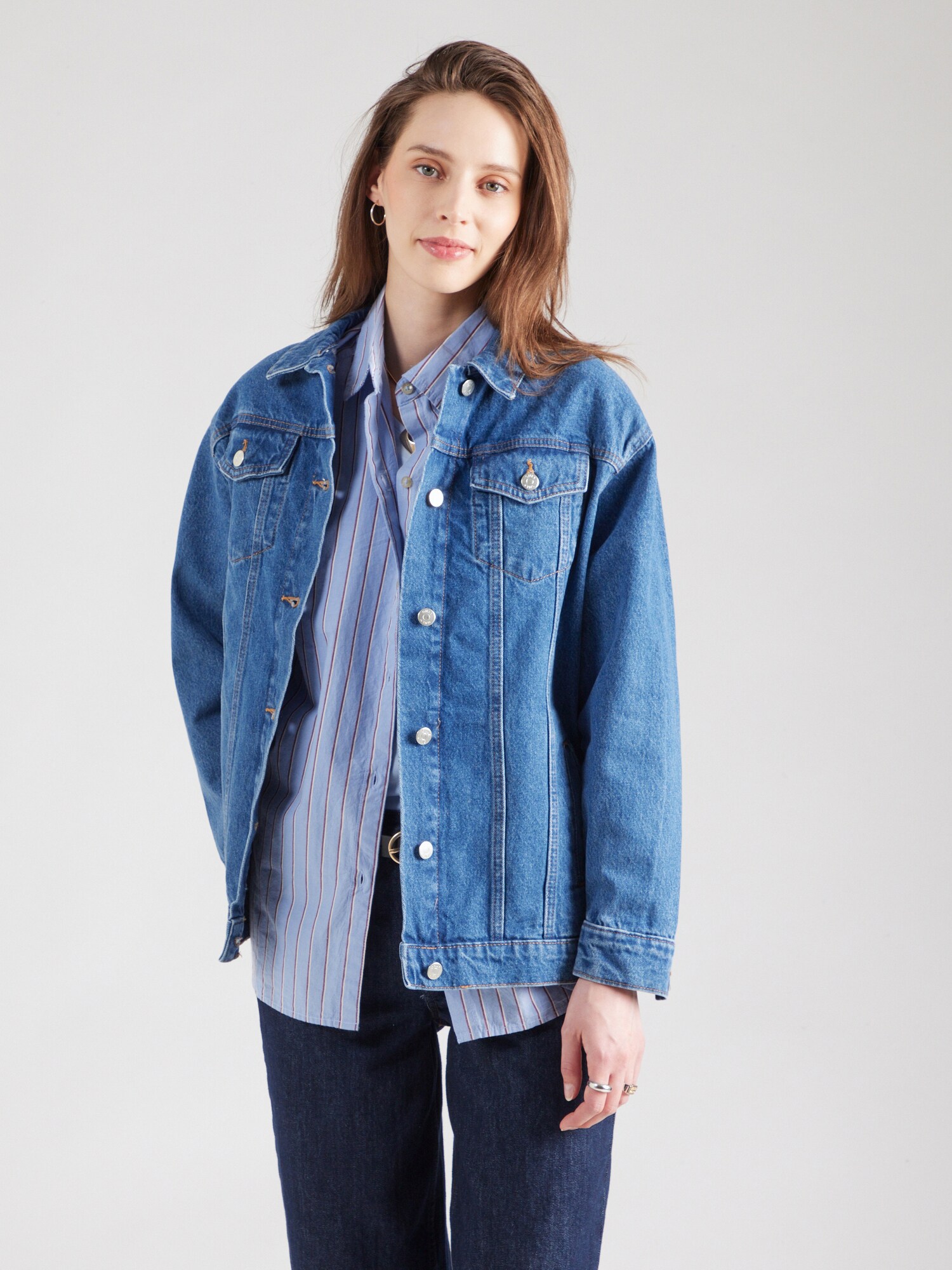 ONLY Prechodná bunda 'ONLJAGGER' modrá denim (obrázok 4)