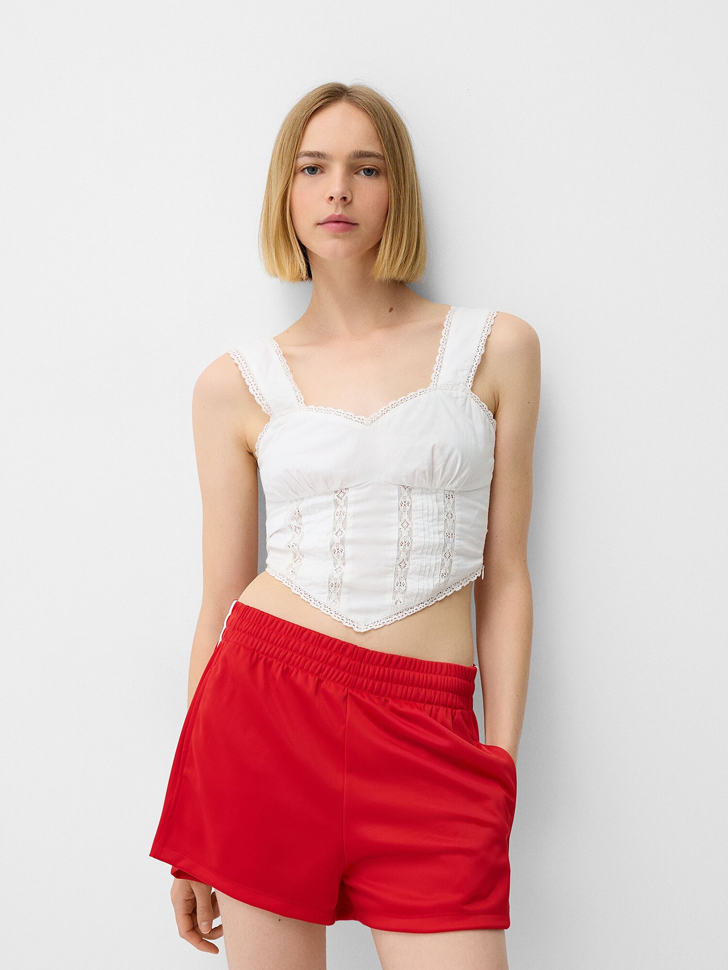 Bershka Nadrág  piros / piszkosfehér termék 2. képe
