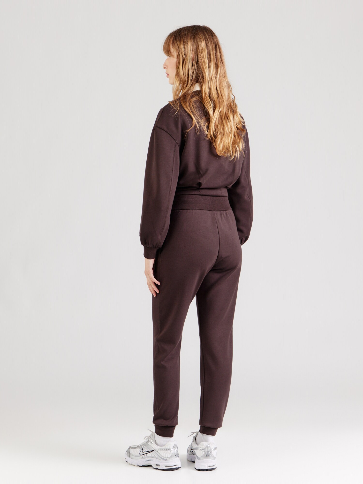ARMANI EXCHANGE Pantalón  chocolate – imagen 4