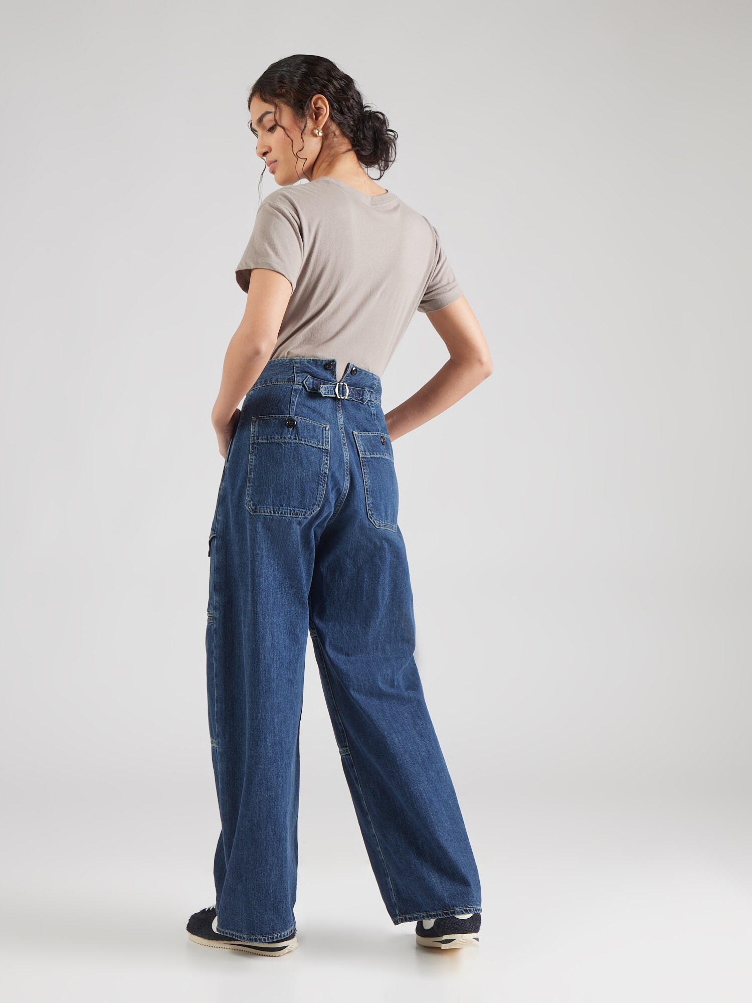 Thumbnail - Jeans